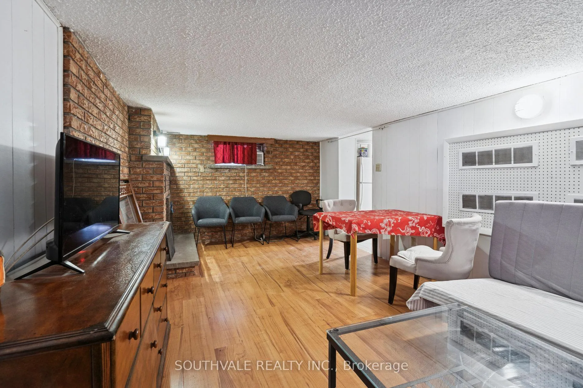Photo 32 of 169 Torrens Avenue, Toronto, East York — HOMEH