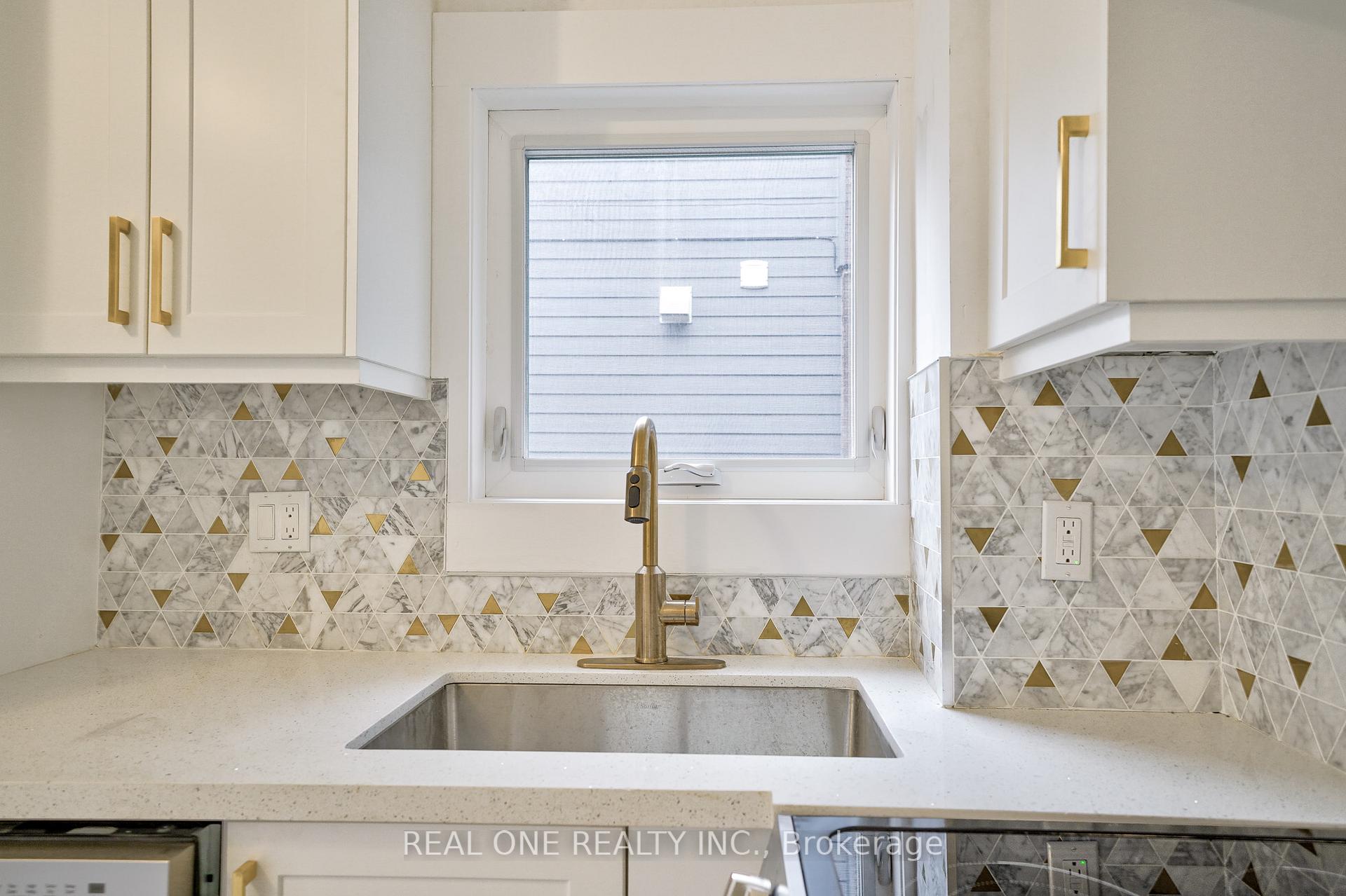 Photo 18 of Unit Upper, 19 Condor Avenue, Toronto, Blake-Jones — HOMEH