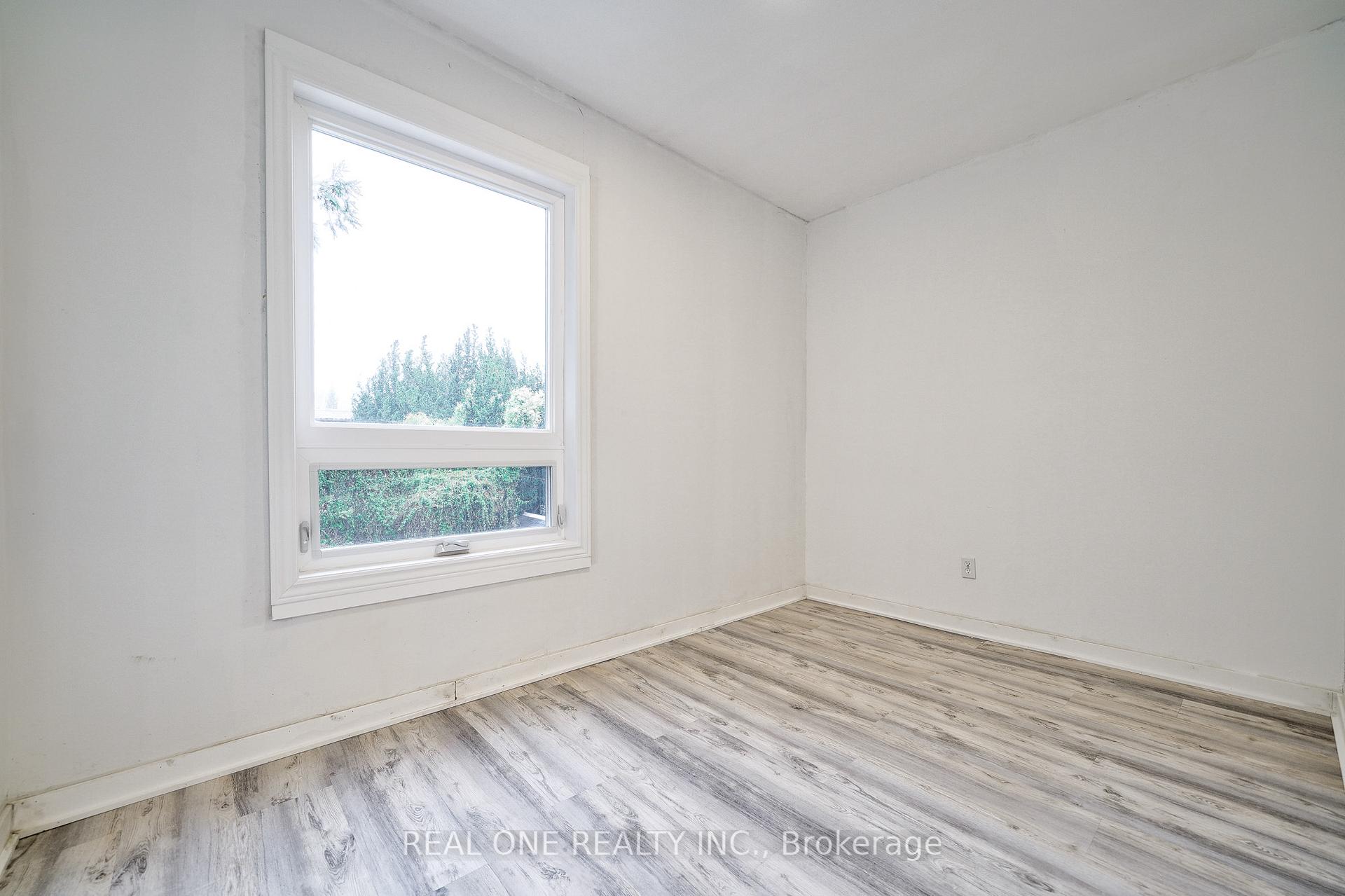 Photo 34 of Unit Upper, 19 Condor Avenue, Toronto, Blake-Jones — HOMEH
