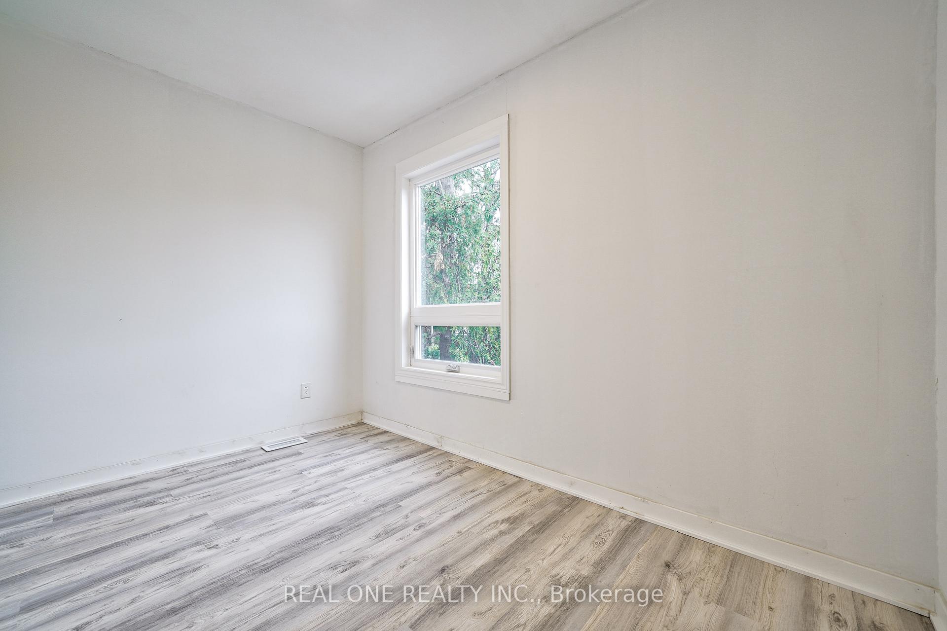 Photo 35 of Unit Upper, 19 Condor Avenue, Toronto, Blake-Jones — HOMEH