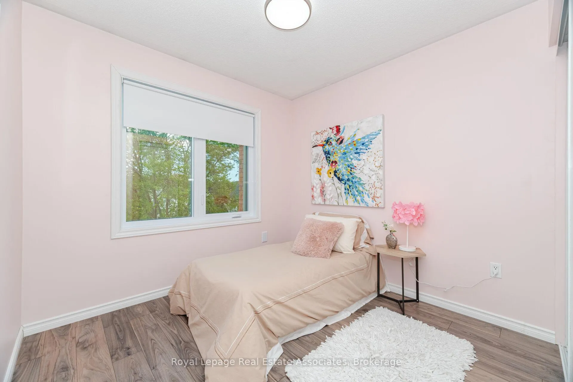 Photo 27 of 932 Burgess Gardens, Milton, Coates — HOMEH