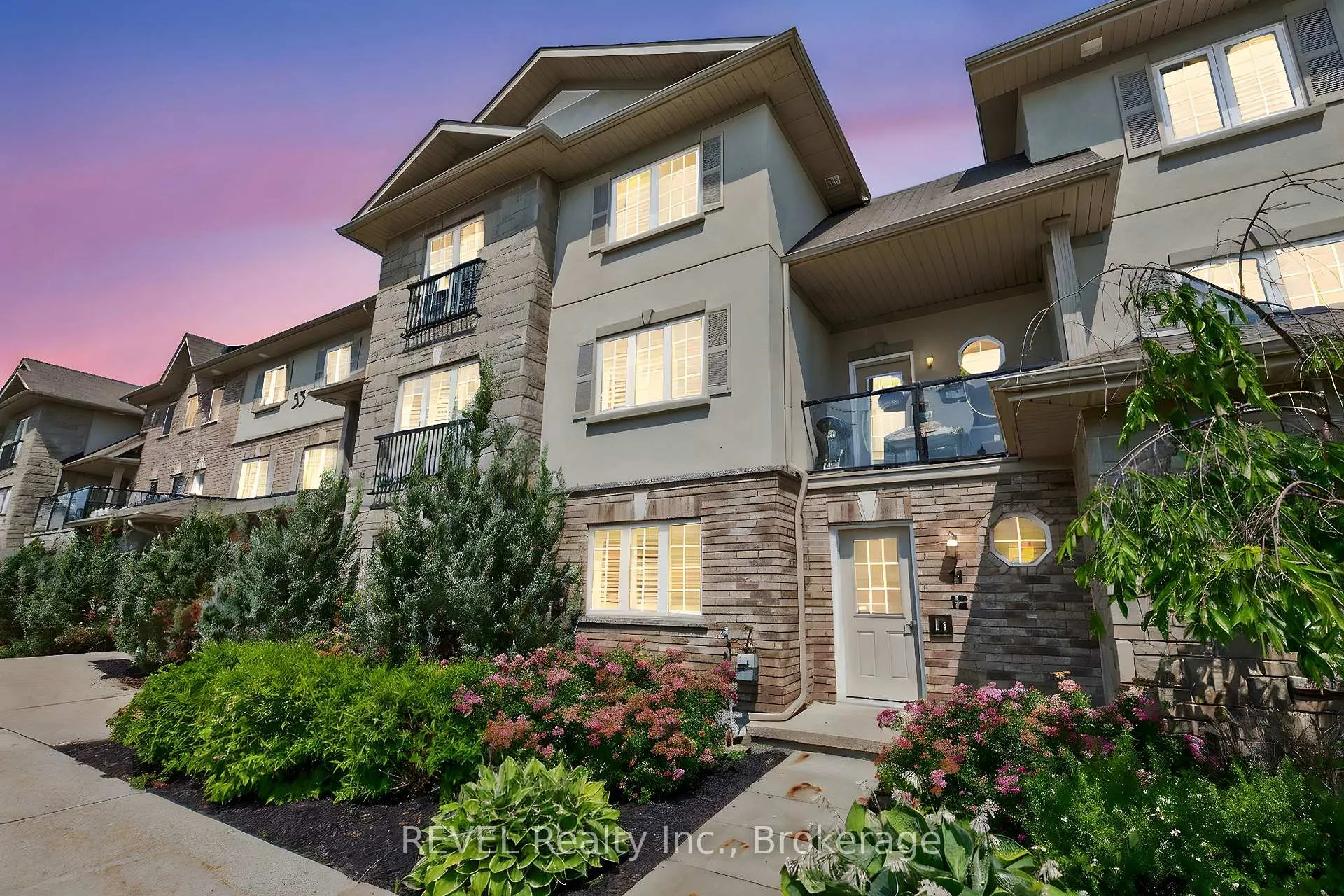 Photo 1 of Unit 11, 53 Ferndale Drive S, Barrie, Ardagh — HOMEH