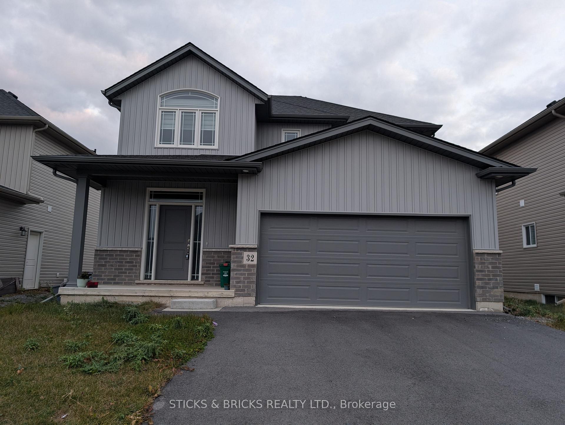 Photo 1 of 32 Spring Crest Way, Thorold, Rolling Meadows — HOMEH