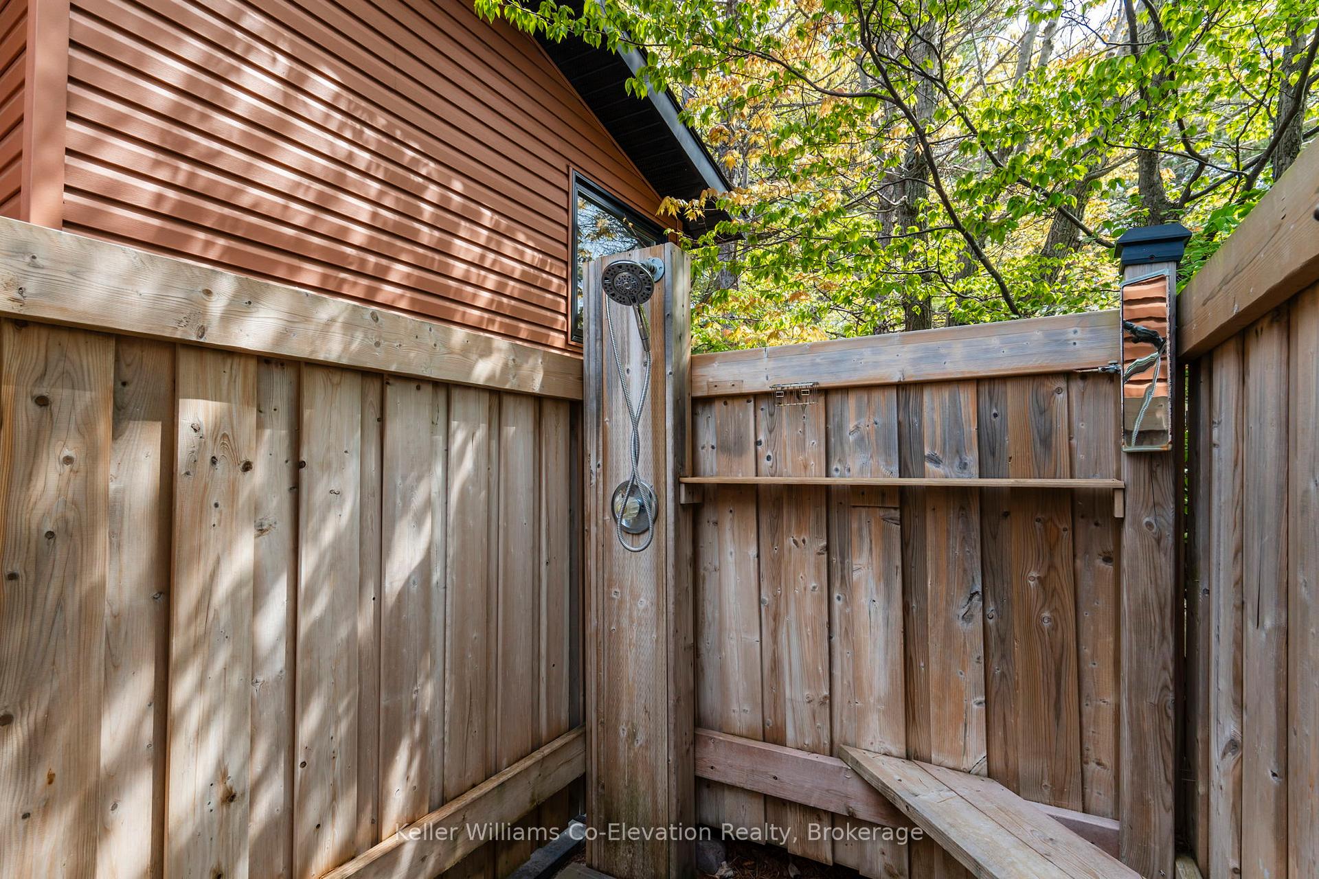Photo 33 of 23 Rue De Parc, Tiny, Rural Tiny — HOMEH
