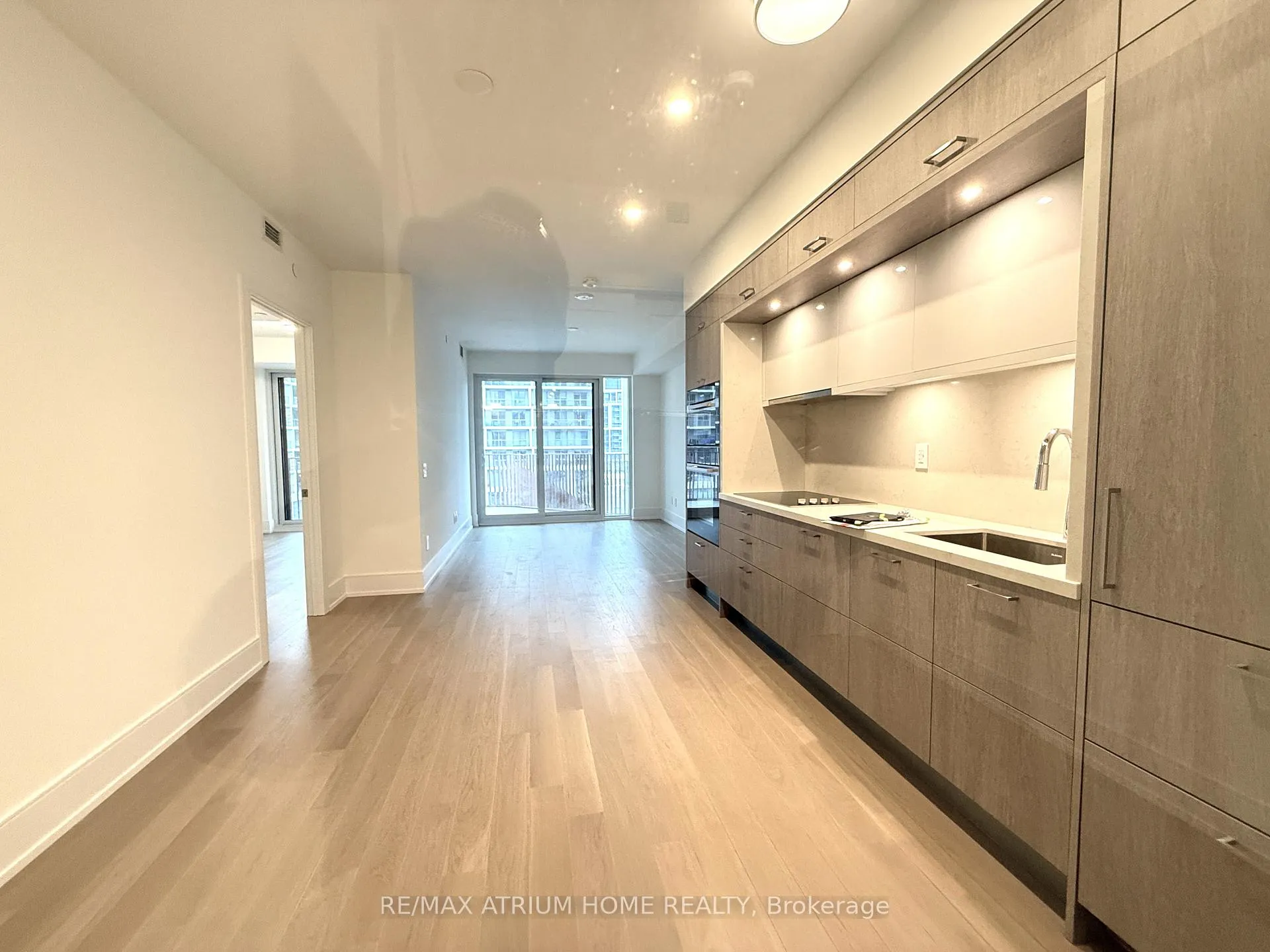 Photo 7 of Unit 420, 155 Merchants' Wharf, Toronto, Waterfront Communities — HOMEH