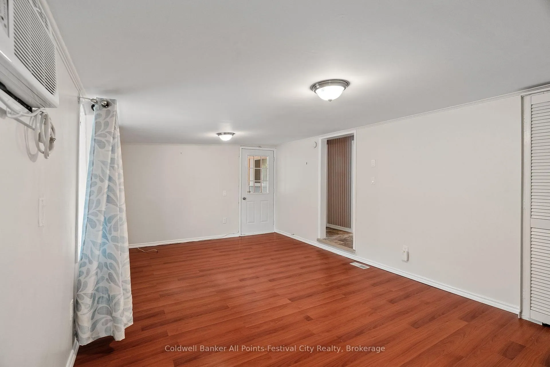 Photo 10 of 28 Sutton Drive, Ashfield-Colborne-Wawanosh, Ashfield — HOMEH
