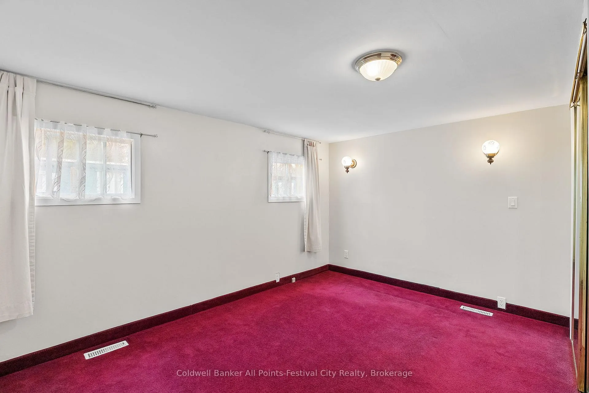 Photo 20 of 28 Sutton Drive, Ashfield-Colborne-Wawanosh, Ashfield — HOMEH