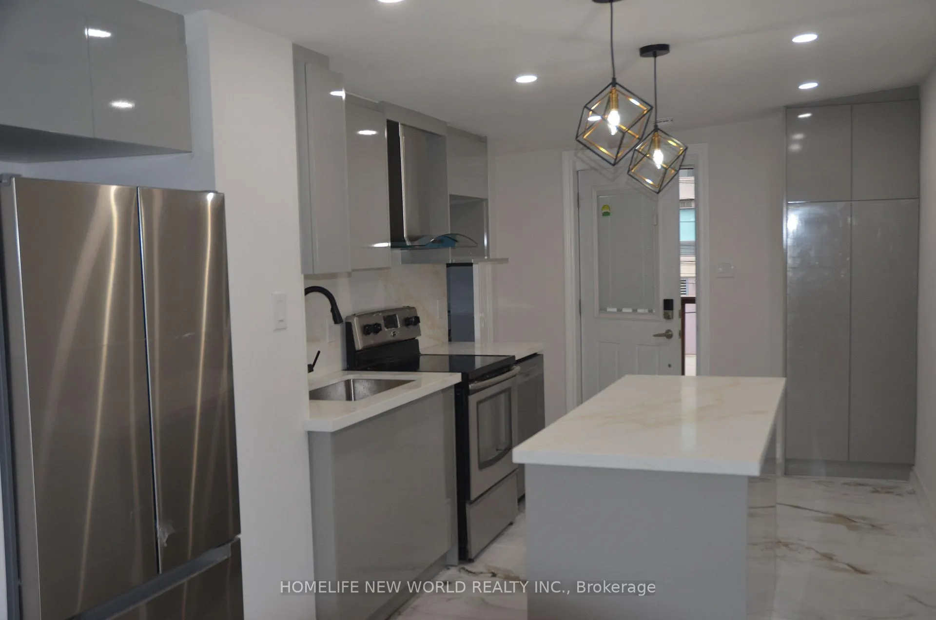 Photo 8 of Unit Upper Level, 231 Queen Street W, Toronto, Waterfront Communities — HOMEH