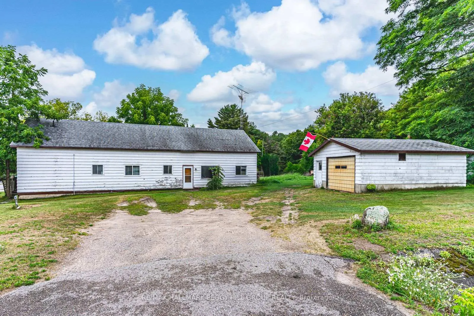 Photo 8 of Unit A, 332 Champlain Road, Penetanguishene — HOMEH