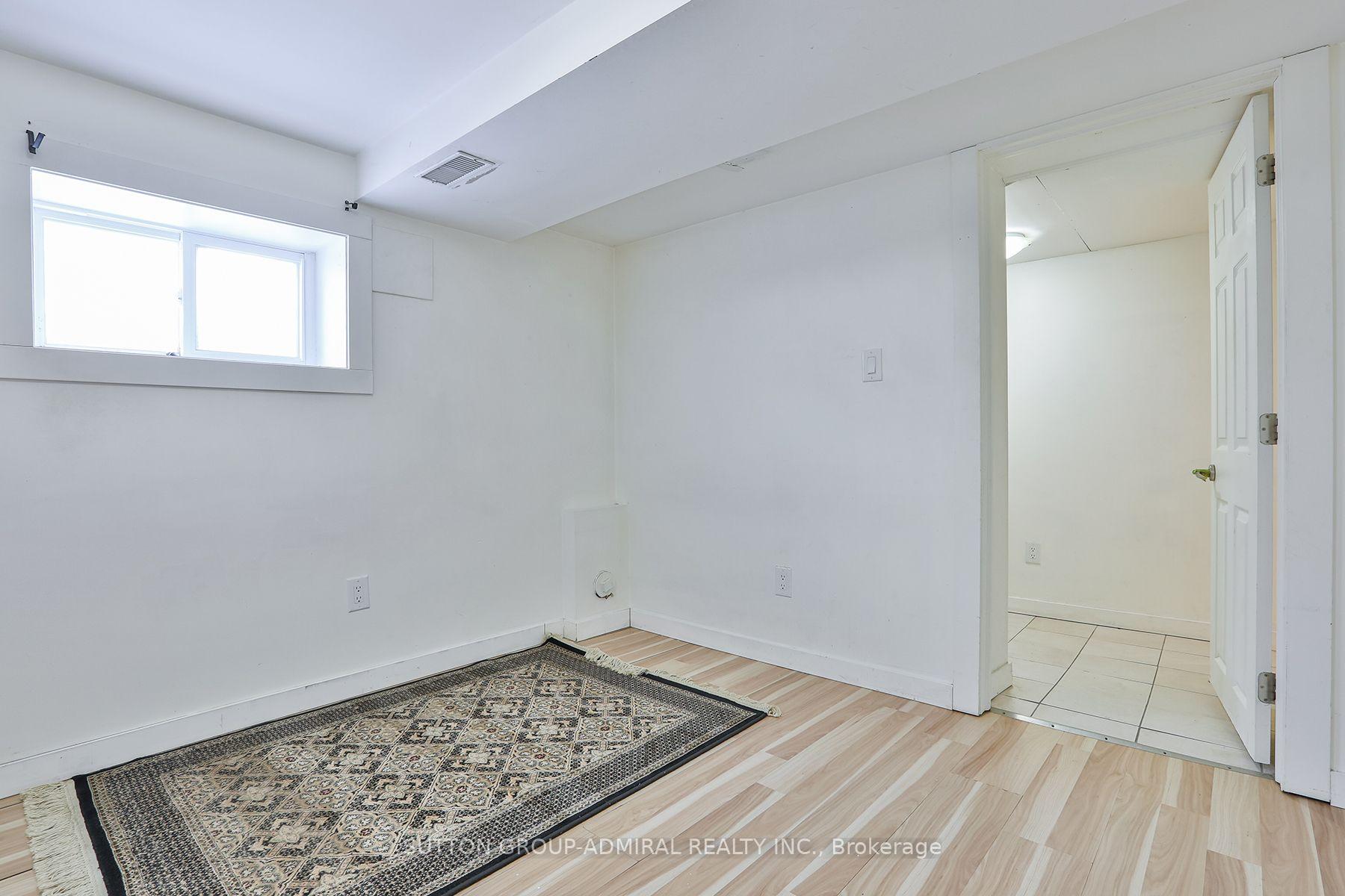 Photo 14 of Unit Lower, 497 Clinton Street, Toronto, The Annex — HOMEH