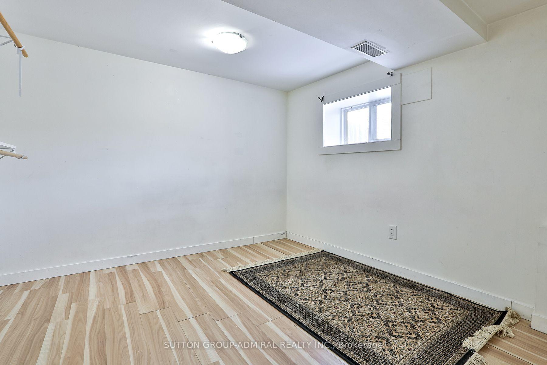 Photo 16 of Unit Lower, 497 Clinton Street, Toronto, The Annex — HOMEH