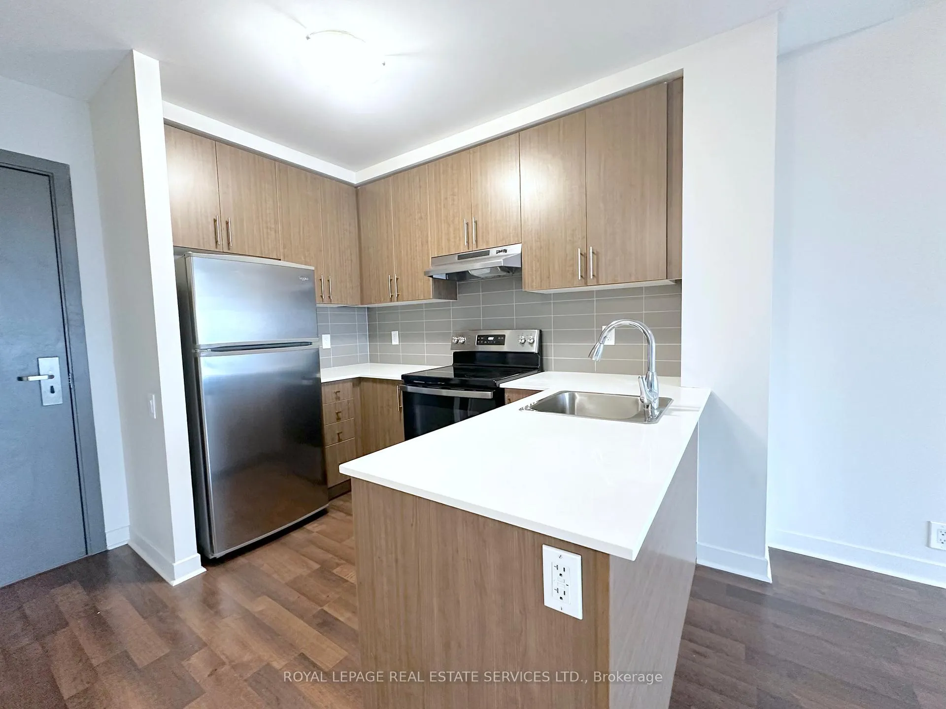 Photo 4 of Unit 2407, 188 Clark Boulevard, Brampton, Queen Street Corridor — HOMEH