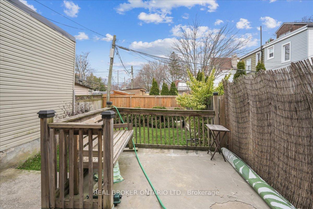 Photo 9 of Unit Lower, 134 Jones Avenue, Toronto, South Riverdale — HOMEH
