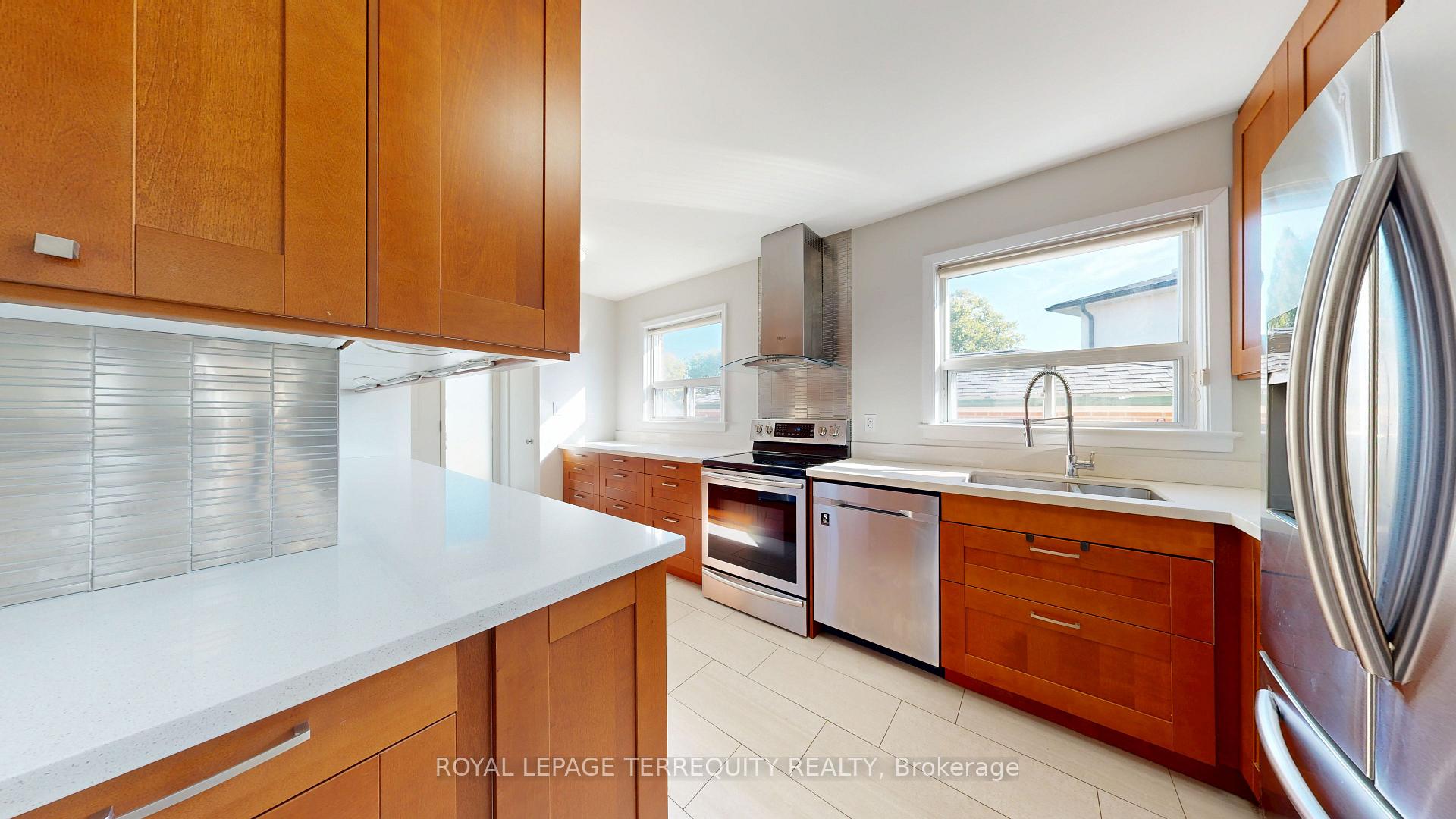 Photo 8 of 85 Romulus Drive, Scarborough, Bendale — HOMEH