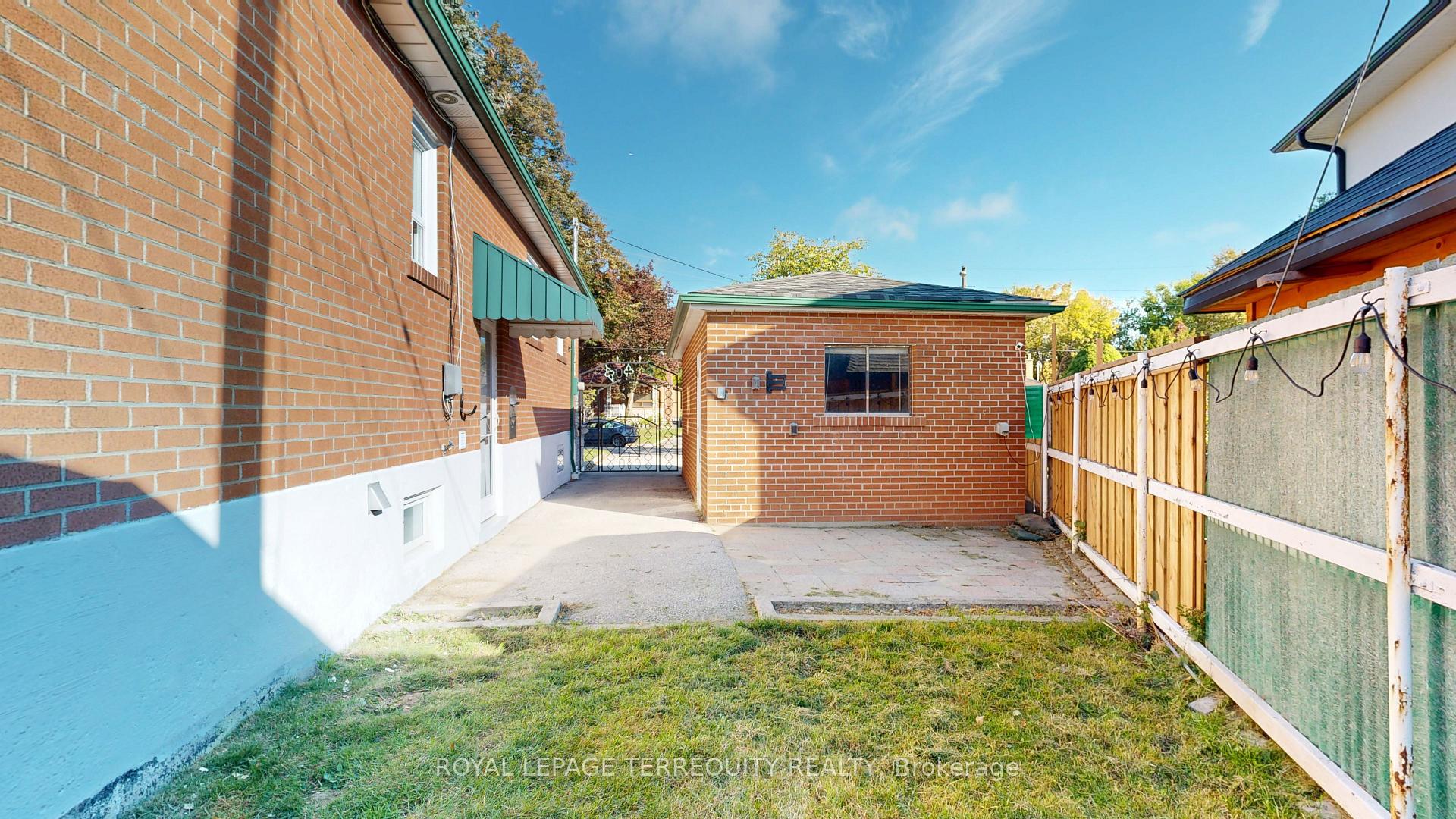 Photo 34 of 85 Romulus Drive, Scarborough, Bendale — HOMEH
