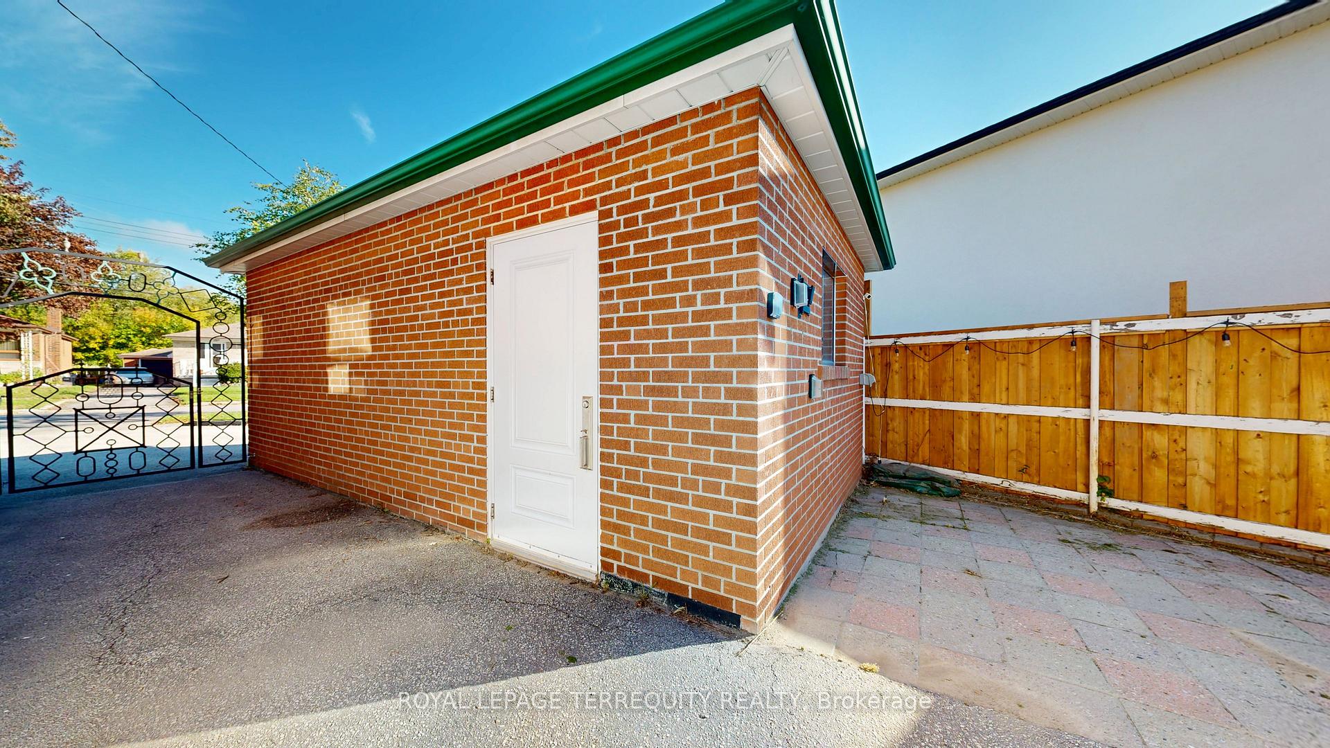 Photo 35 of 85 Romulus Drive, Scarborough, Bendale — HOMEH