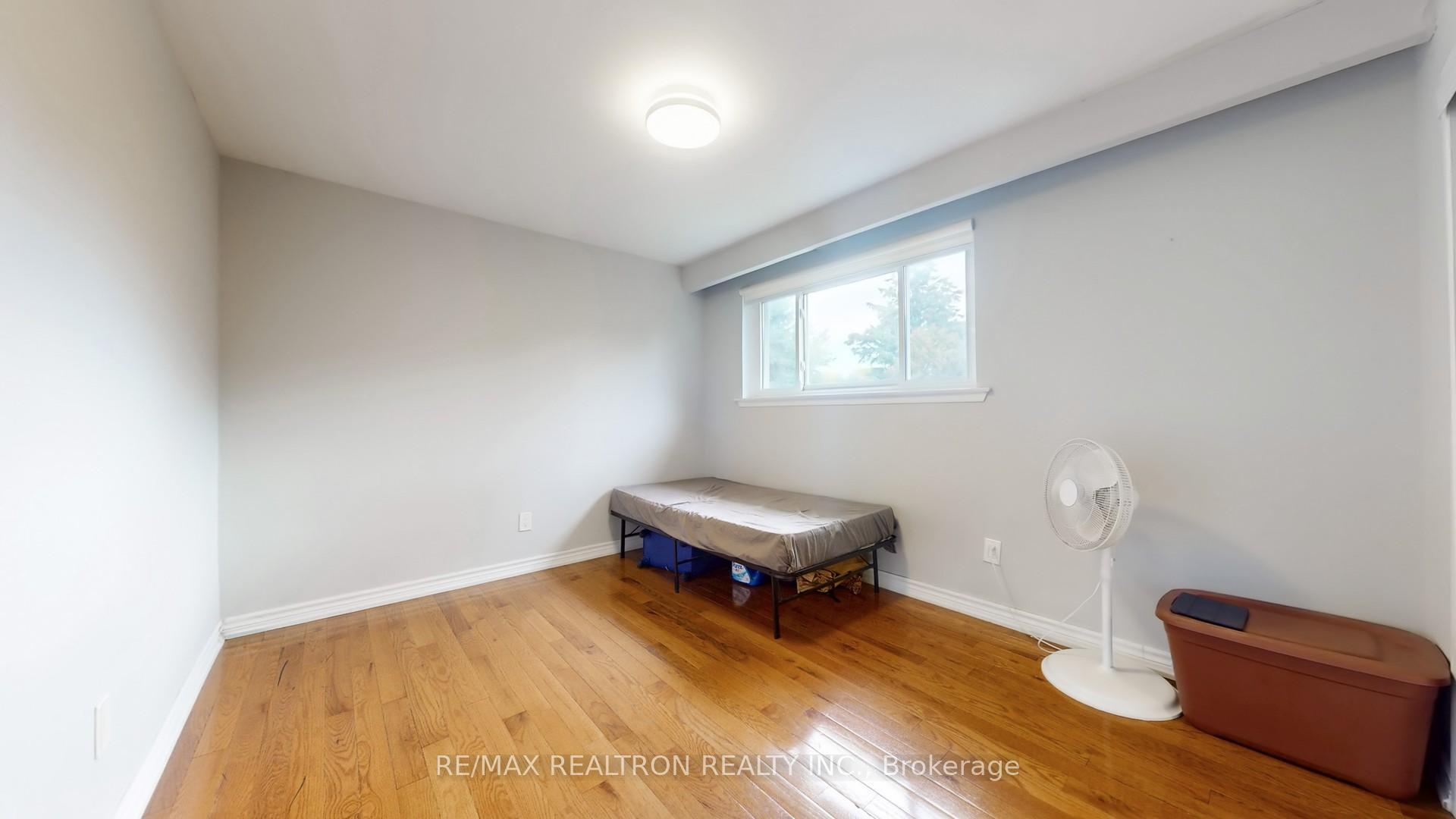 Photo 13 of 154 Merkley Square, Scarborough, Morningside — HOMEH