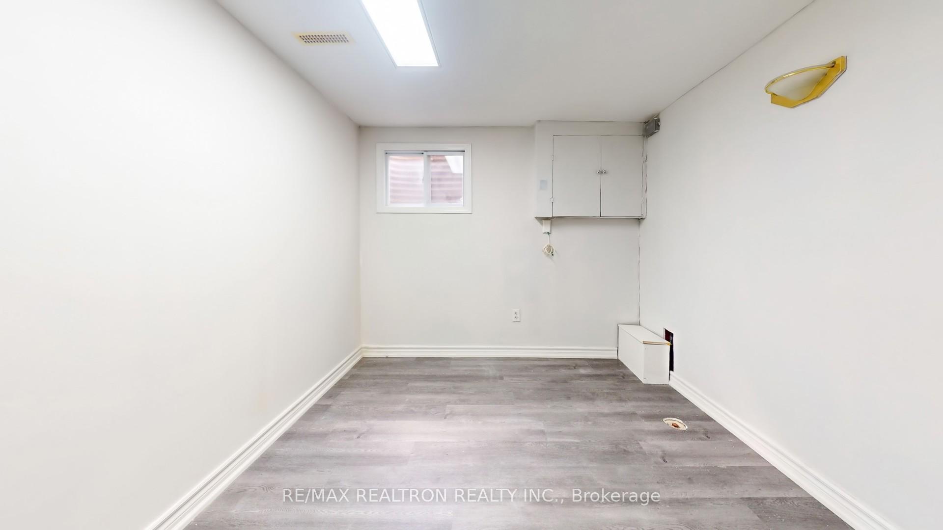 Photo 17 of 154 Merkley Square, Scarborough, Morningside — HOMEH