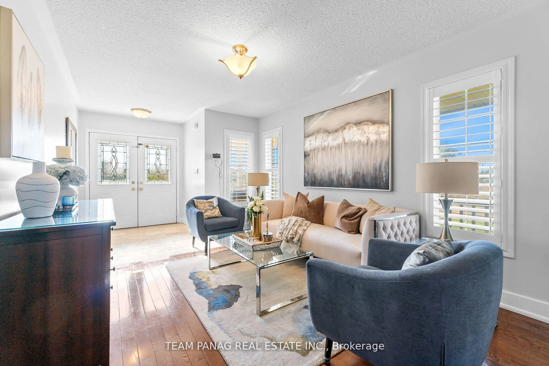 Photo 6 of 22 Coachlight Crescent, Brampton, Vales of Castlemore — HOMEH