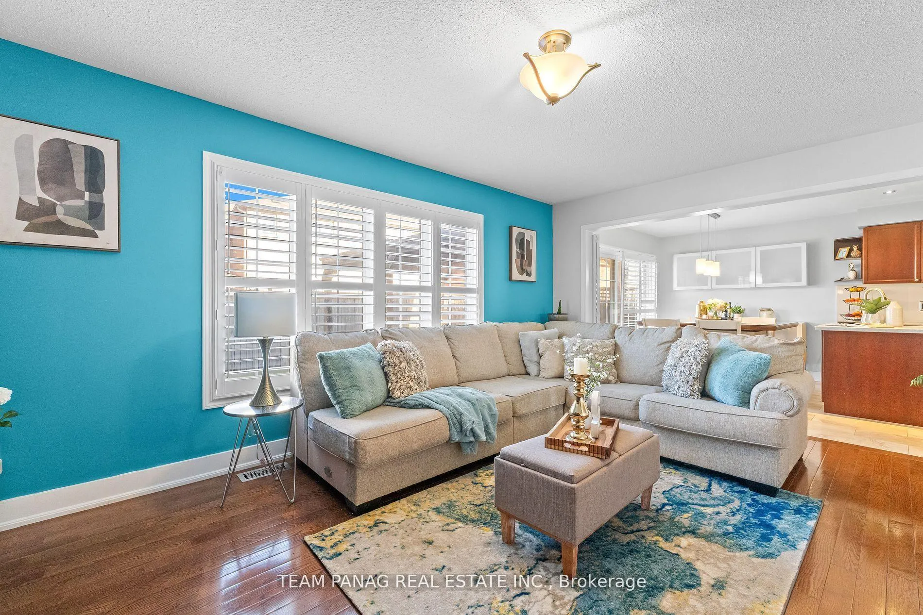 Photo 13 of 22 Coachlight Crescent, Brampton, Vales of Castlemore — HOMEH