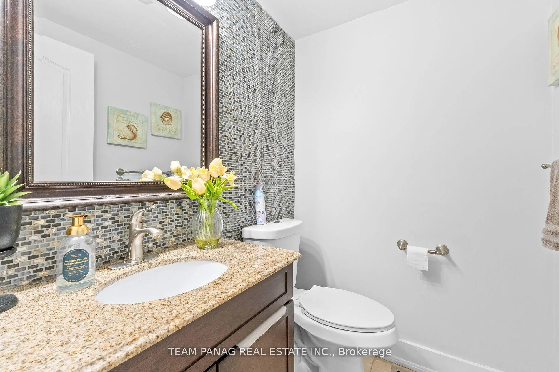Photo 15 of 22 Coachlight Crescent, Brampton, Vales of Castlemore — HOMEH