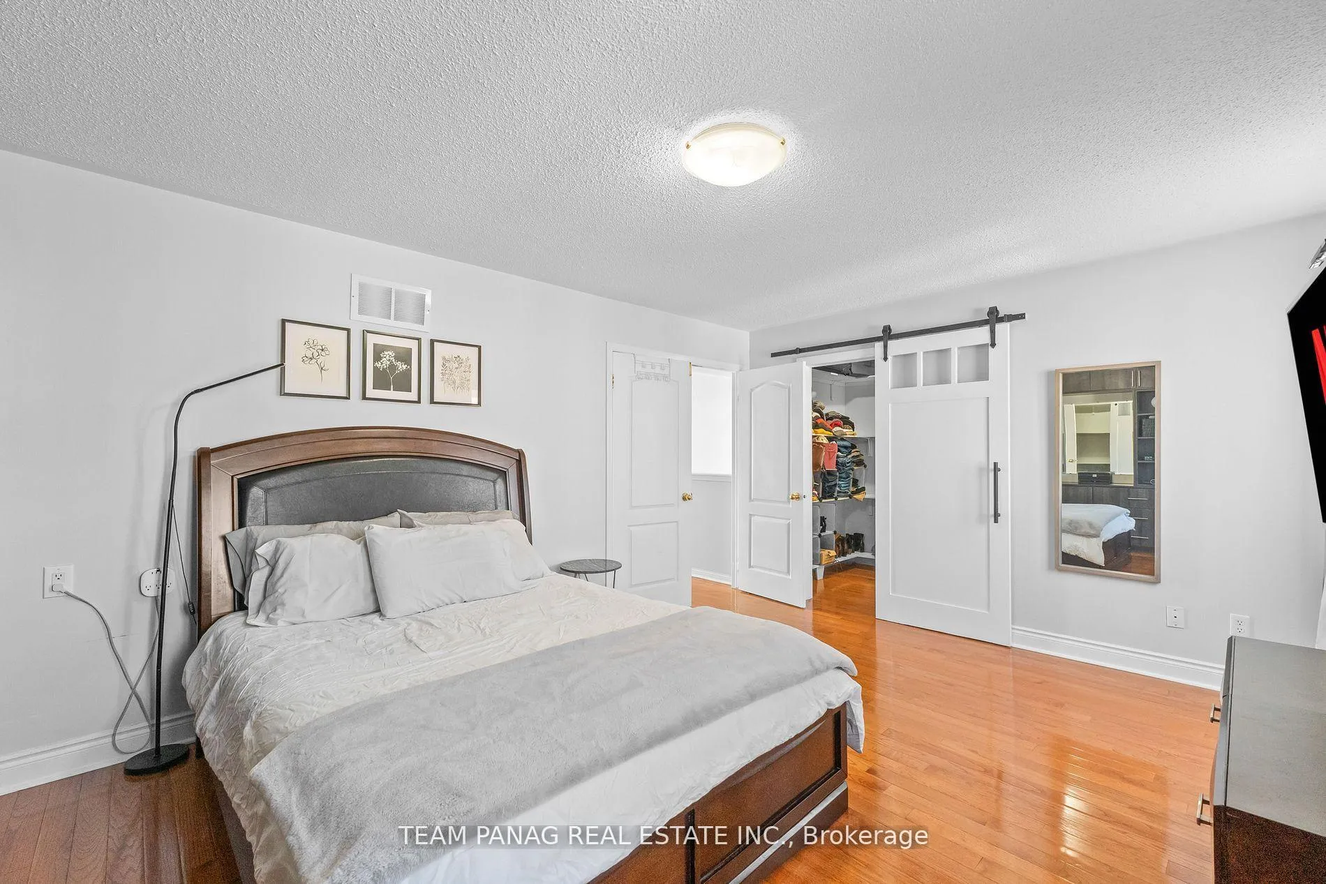 Photo 19 of 22 Coachlight Crescent, Brampton, Vales of Castlemore — HOMEH