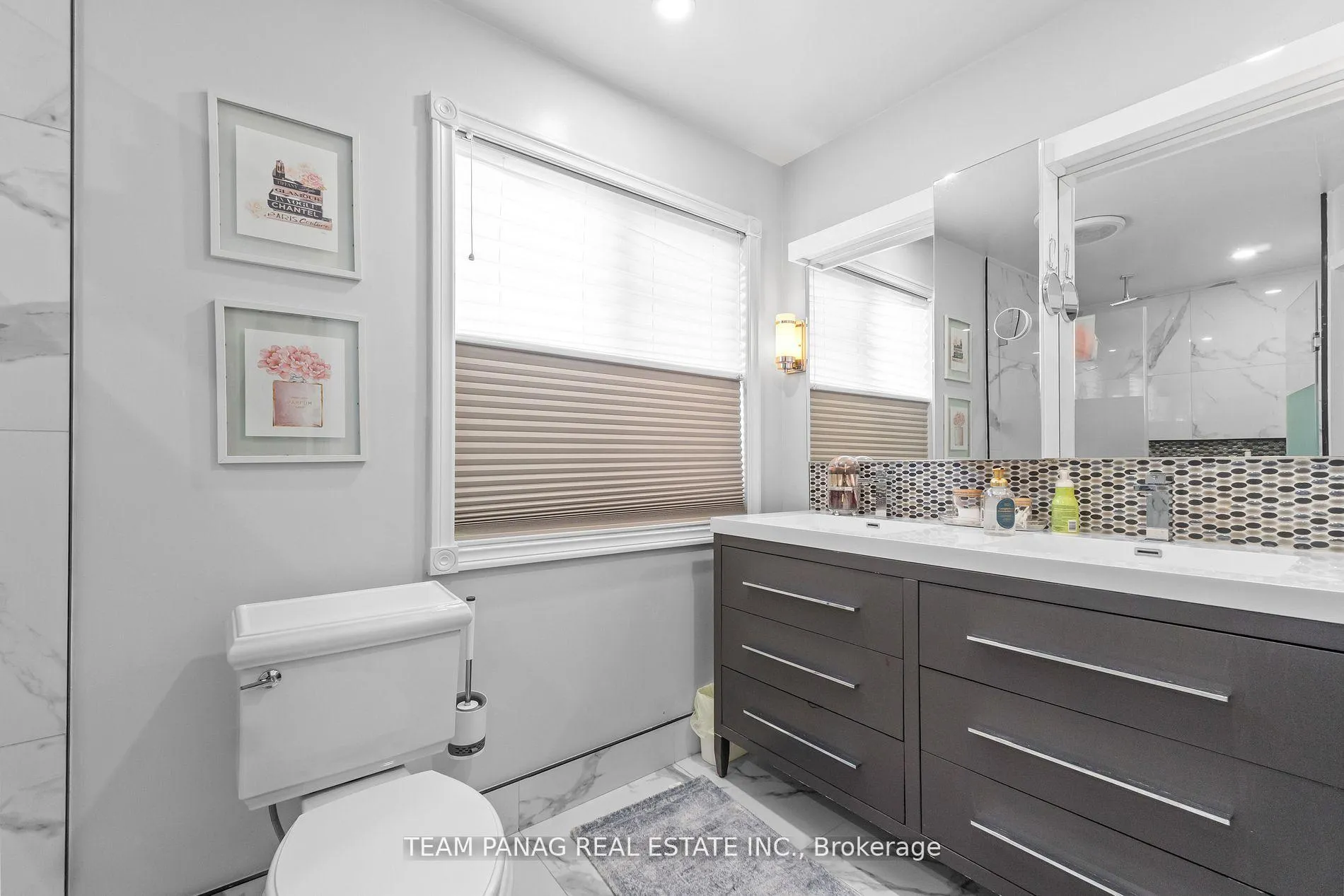 Photo 20 of 22 Coachlight Crescent, Brampton, Vales of Castlemore — HOMEH