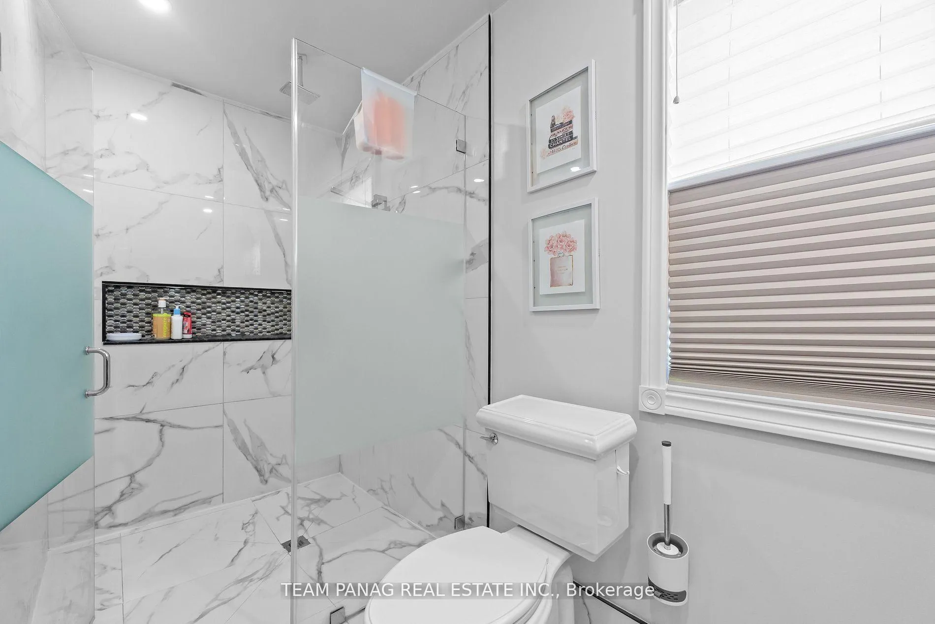 Photo 21 of 22 Coachlight Crescent, Brampton, Vales of Castlemore — HOMEH