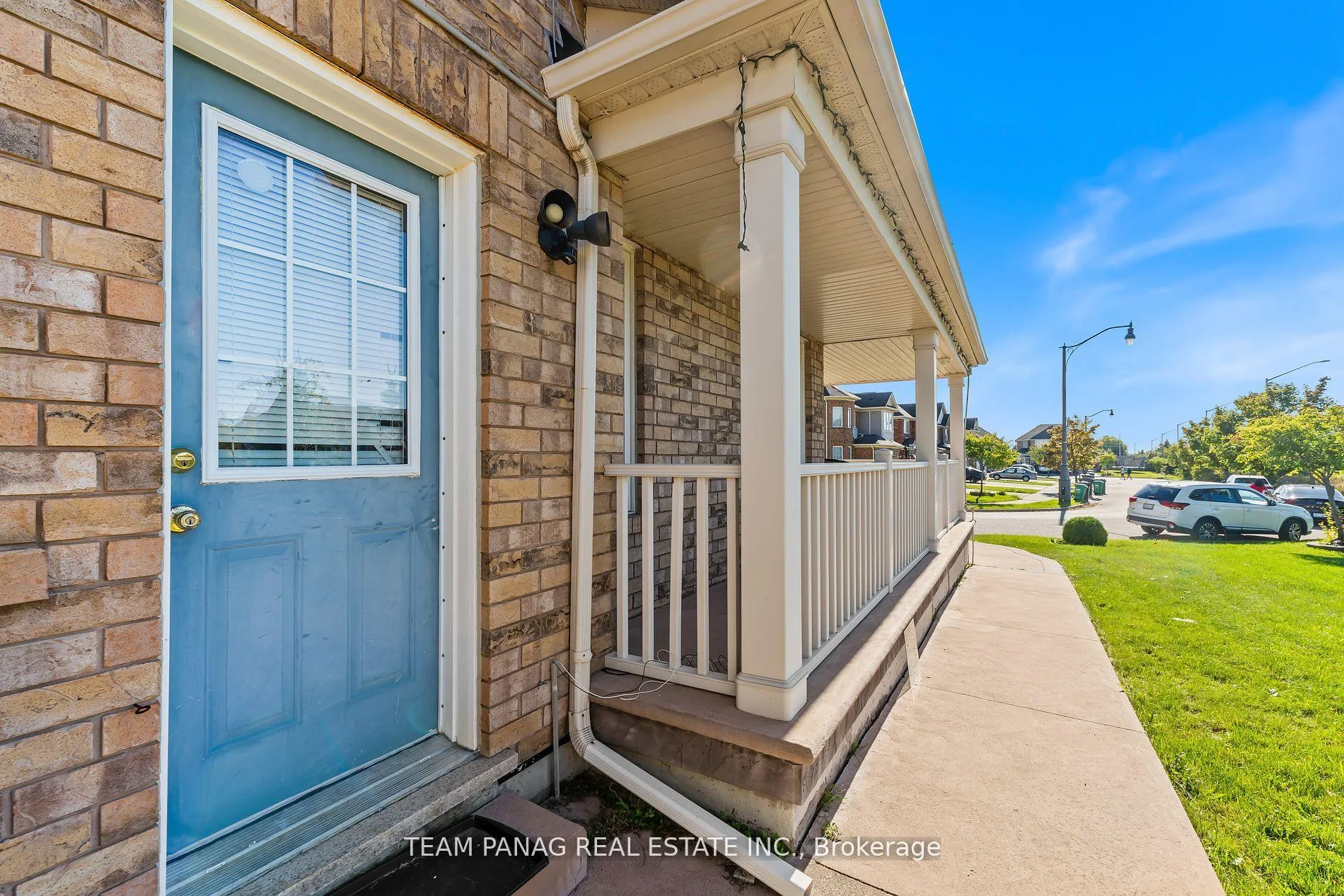 Photo 30 of 22 Coachlight Crescent, Brampton, Vales of Castlemore — HOMEH