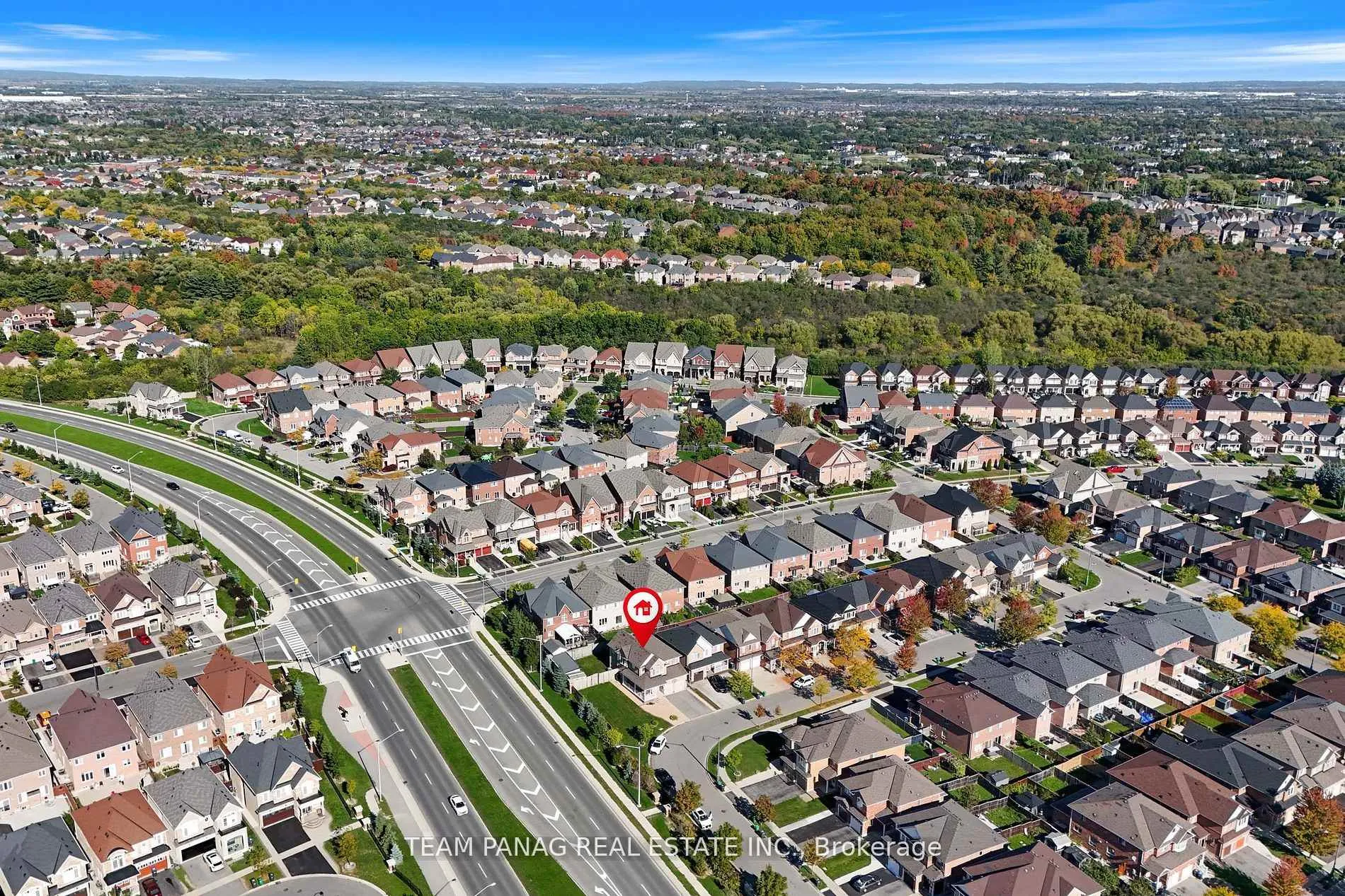 Photo 40 of 22 Coachlight Crescent, Brampton, Vales of Castlemore — HOMEH