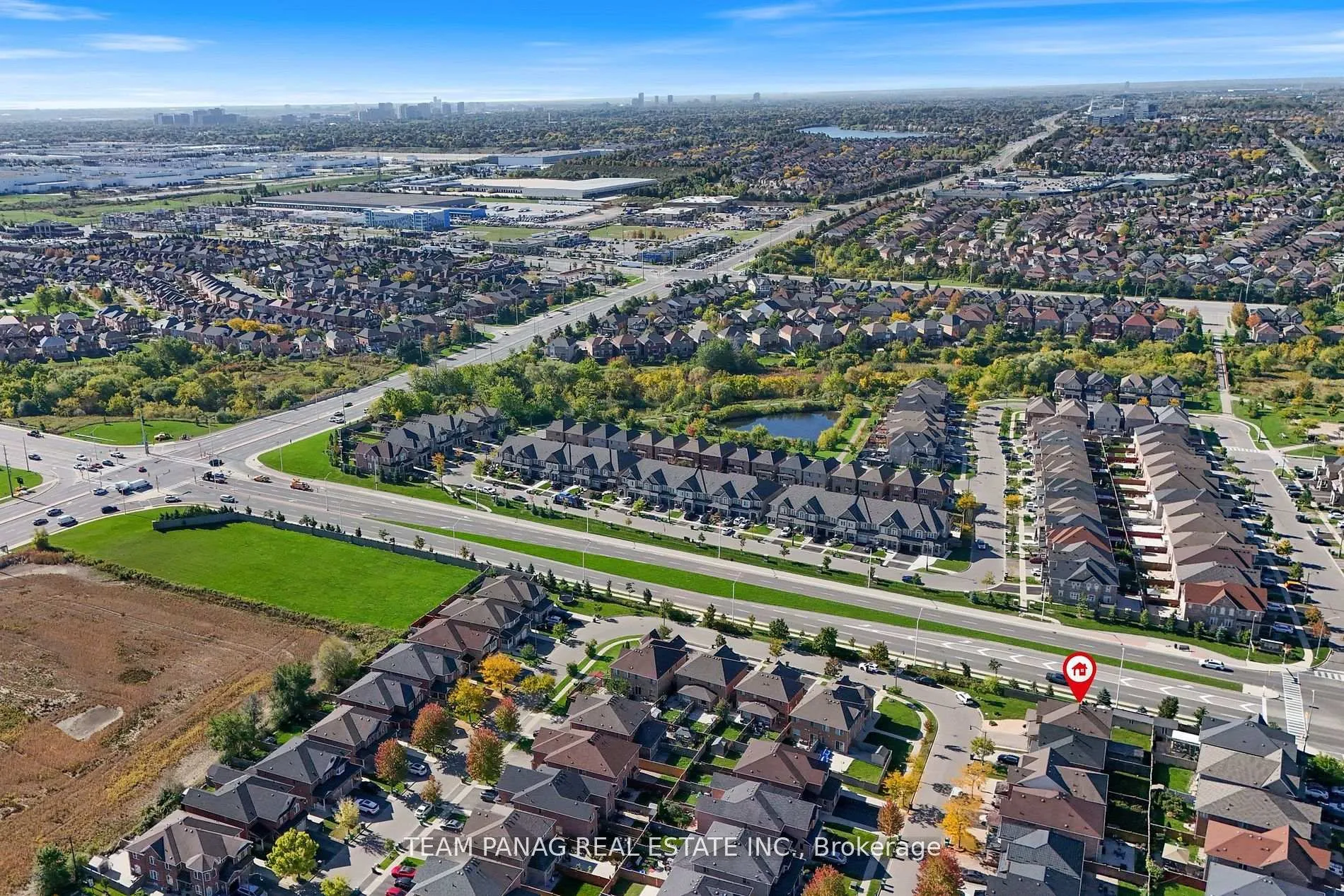 Photo 41 of 22 Coachlight Crescent, Brampton, Vales of Castlemore — HOMEH