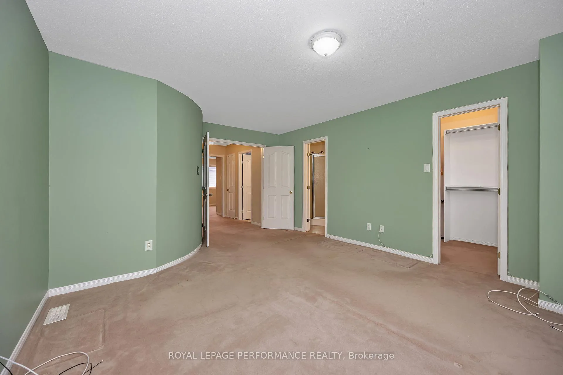 Photo 15 of 2004 Breezewood Street, Ottawa, Springridge/East Village — HOMEH