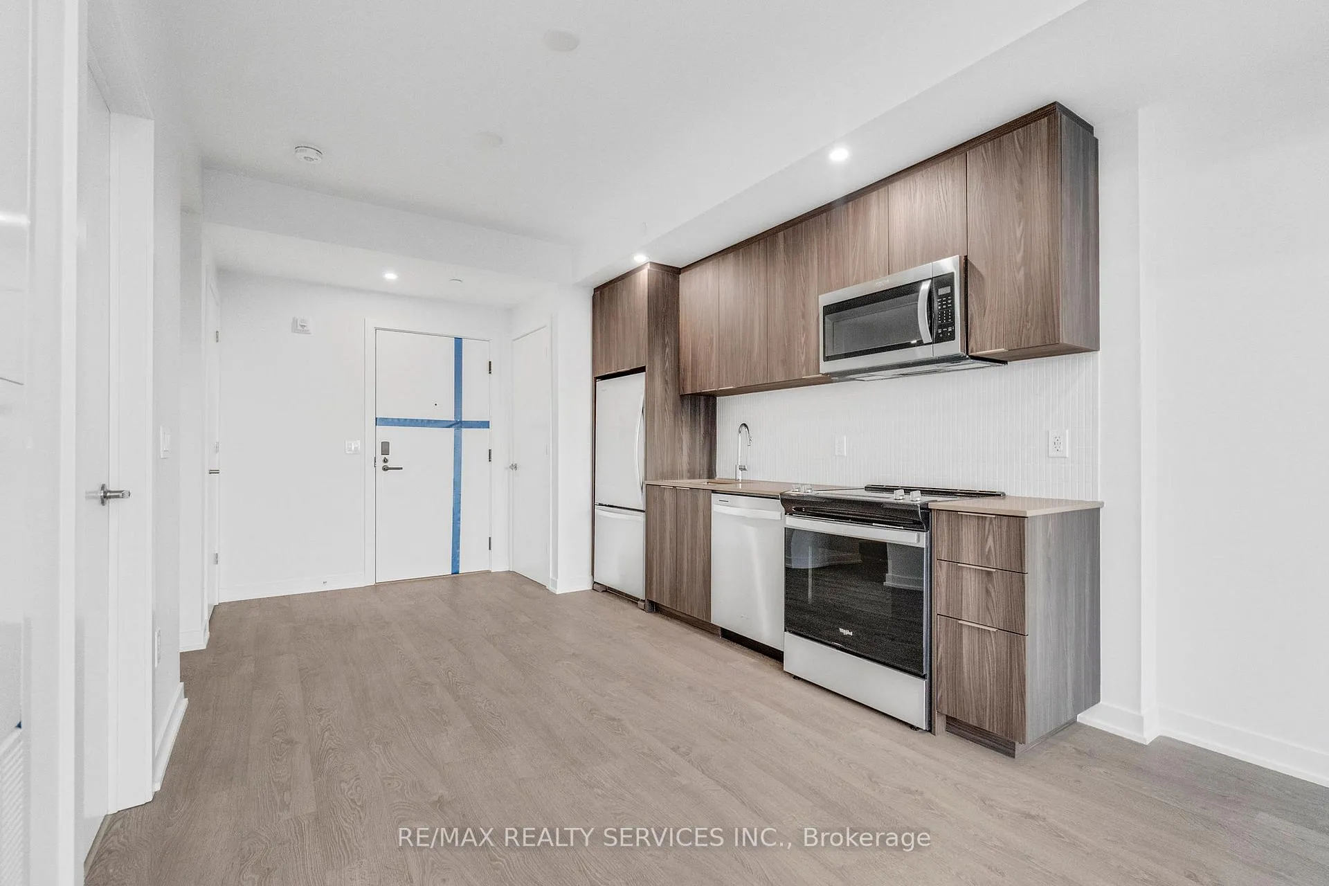 Photo 9 of Unit 709, 720 Whitlock Avenue, Milton, Cobban — HOMEH