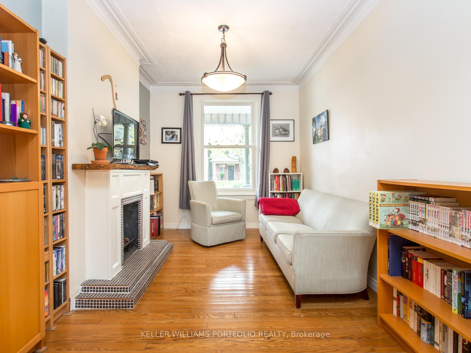 Photo 3 of 492 Gladstone Avenue, Toronto, Dufferin Grove — HOMEH