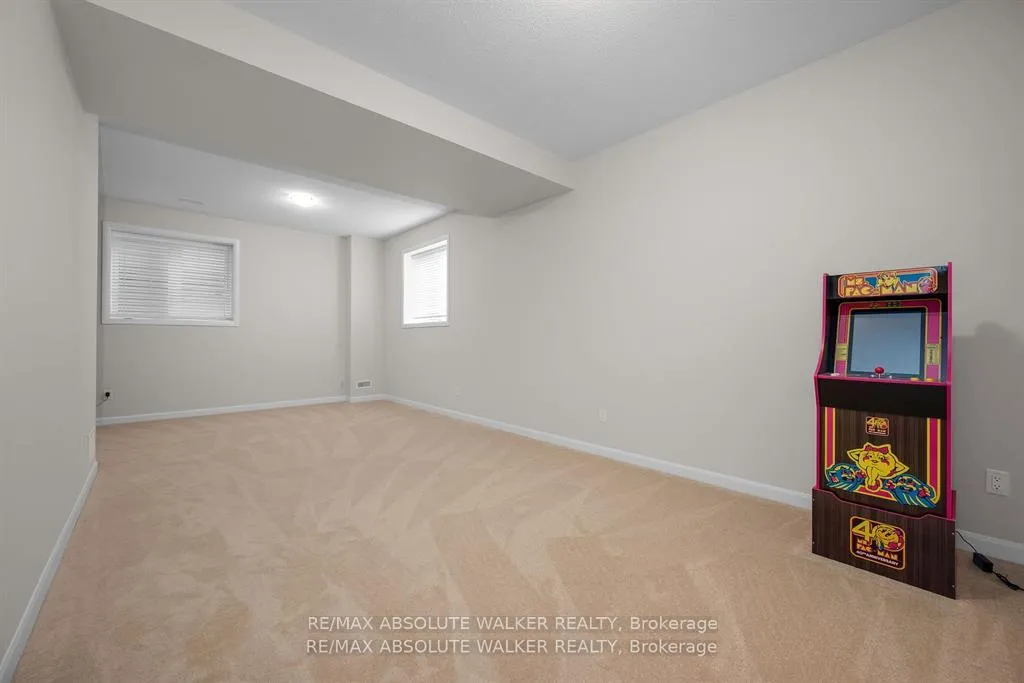 Photo 30 of 529 Anchor Circle, Ottawa, Mahogany Community — HOMEH