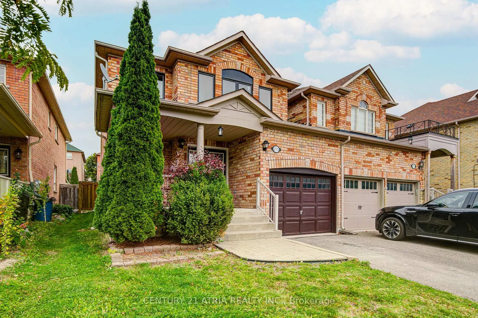 Photo 3 of 273 Conover Avenue, Aurora, Bayview Northeast — HOMEH