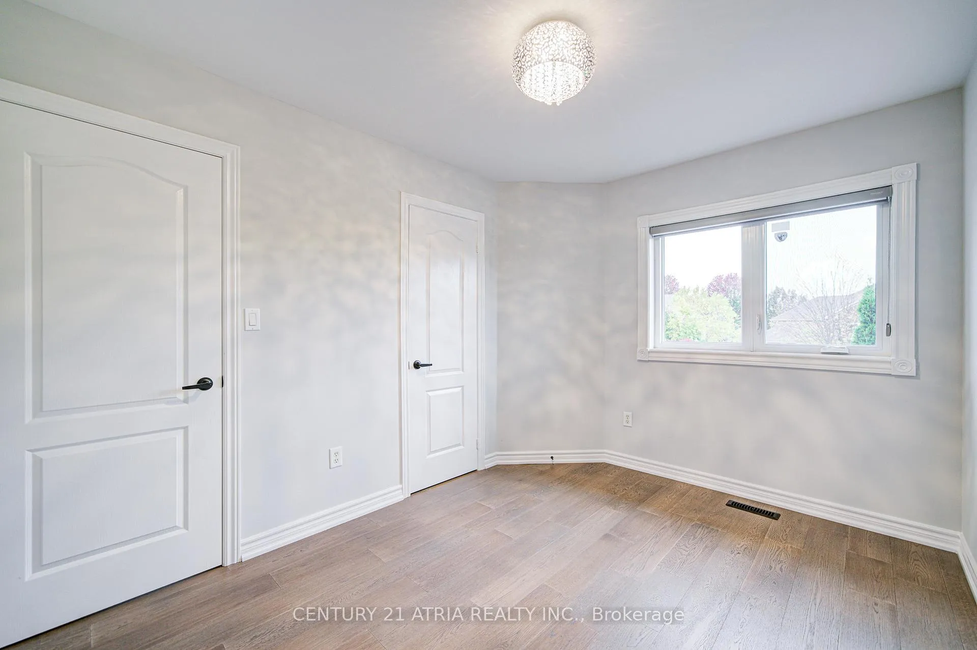 Photo 24 of 273 Conover Avenue, Aurora, Bayview Northeast — HOMEH