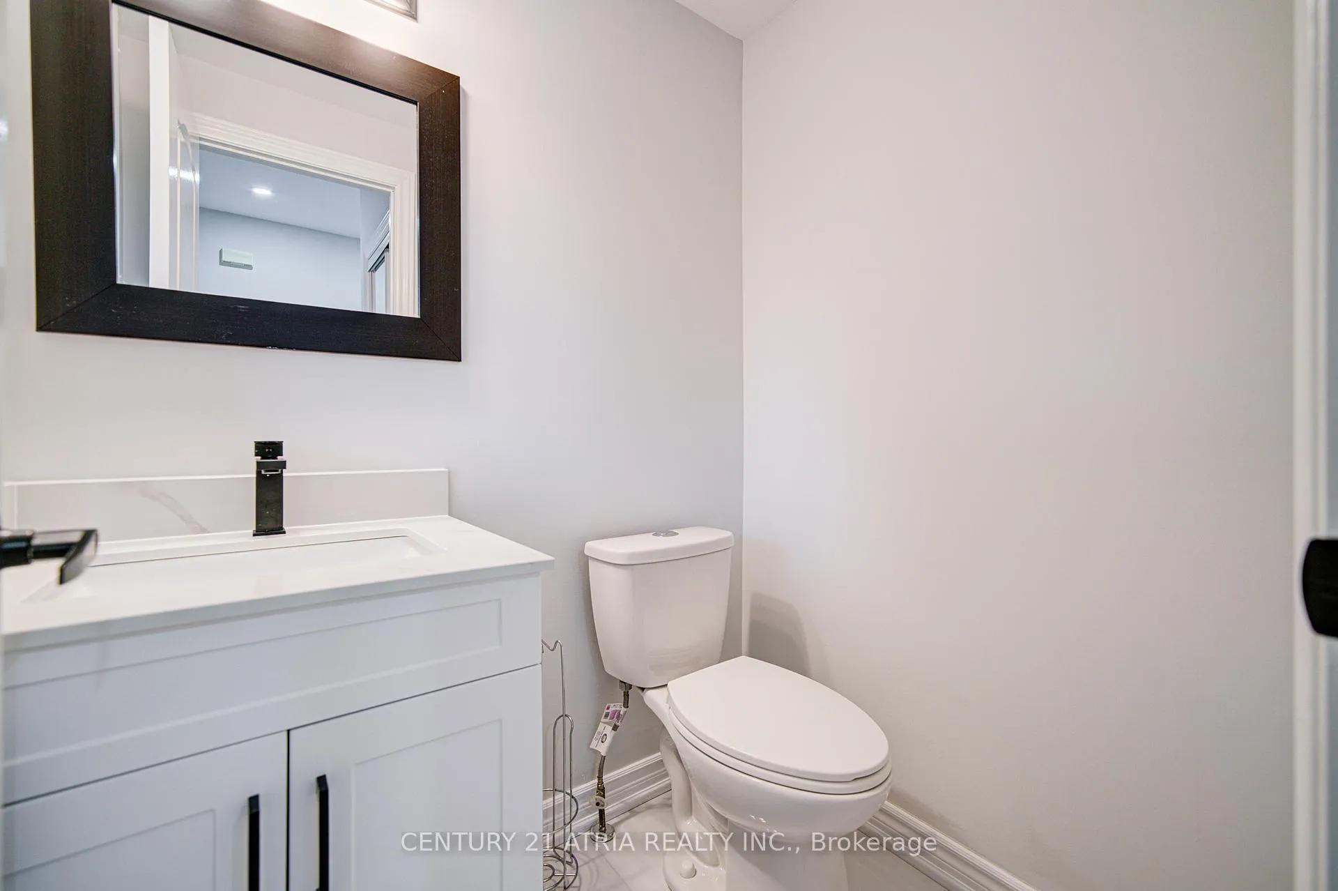 Photo 27 of 273 Conover Avenue, Aurora, Bayview Northeast — HOMEH