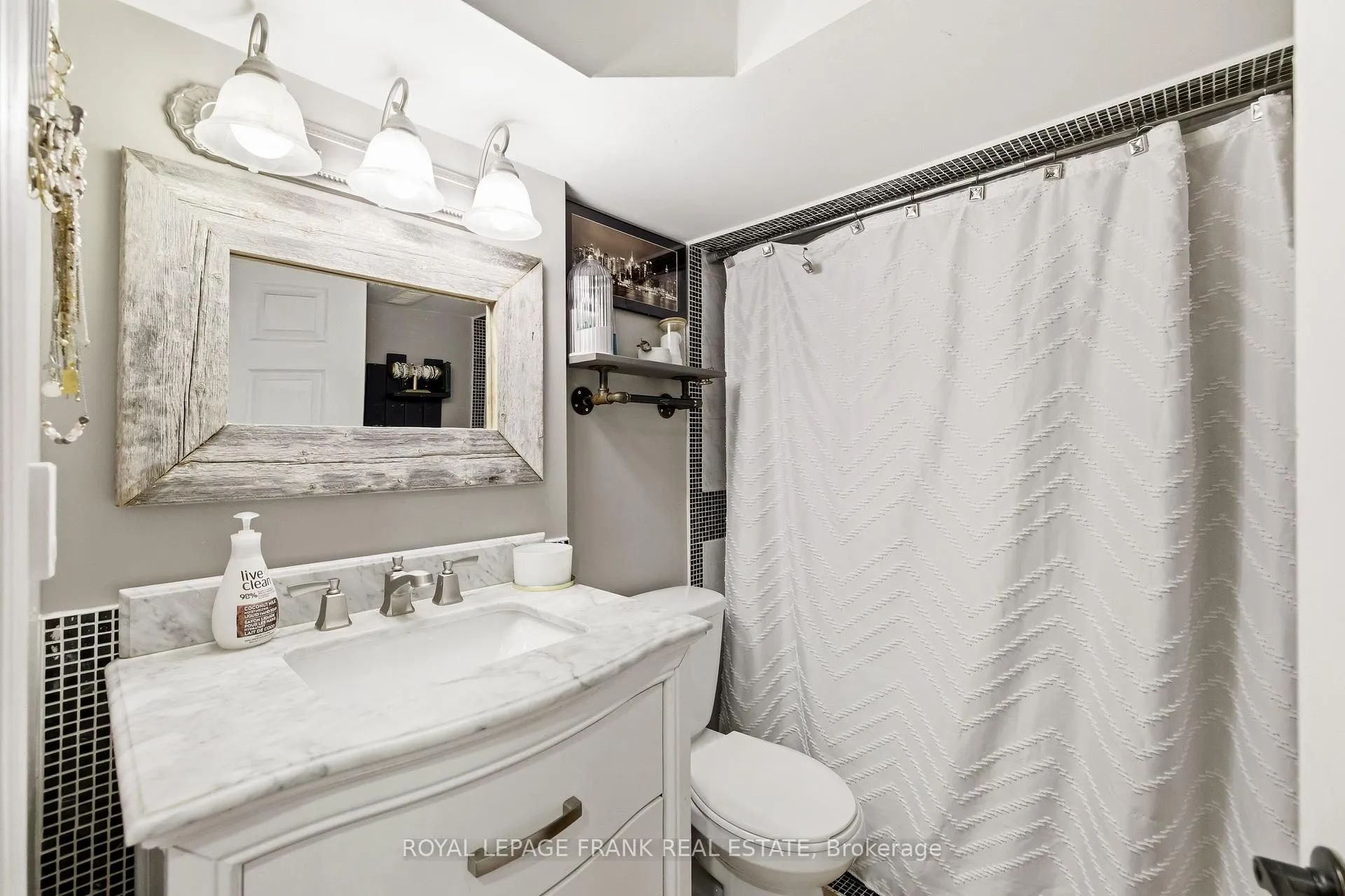 Photo 39 of 64 Caleb Street, Scugog, Port Perry — HOMEH