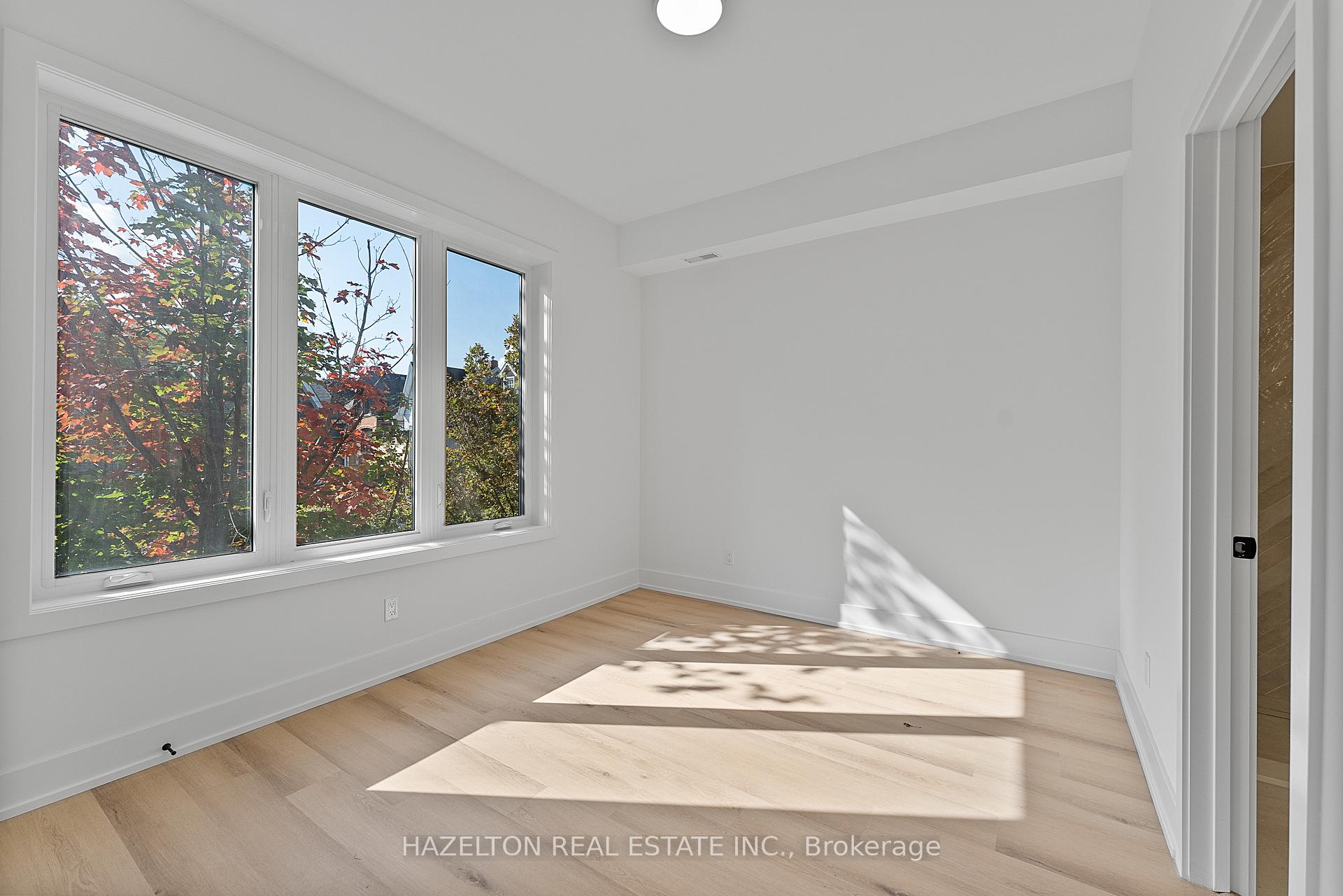 Photo 7 of Unit 3, 127 Northcote Avenue, Toronto, Little Portugal — HOMEH