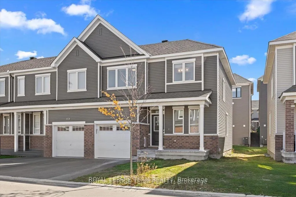 Photo 2 of 426 Epoch Street, Ottawa, Barrhaven - Half Moon Bay — HOMEH