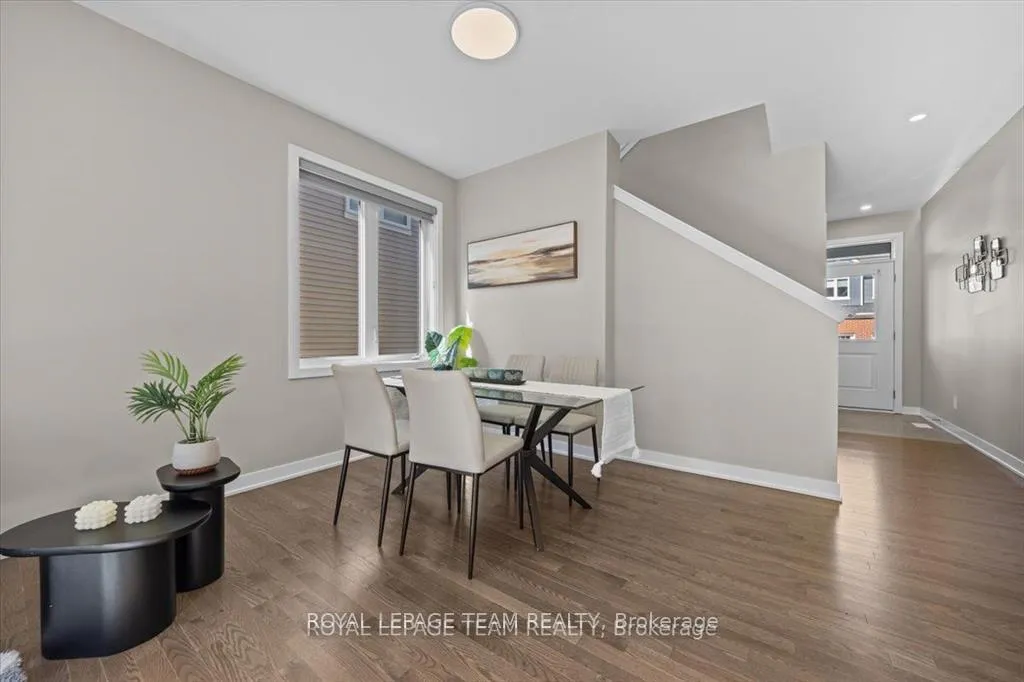 Photo 5 of 426 Epoch Street, Ottawa, Barrhaven - Half Moon Bay — HOMEH