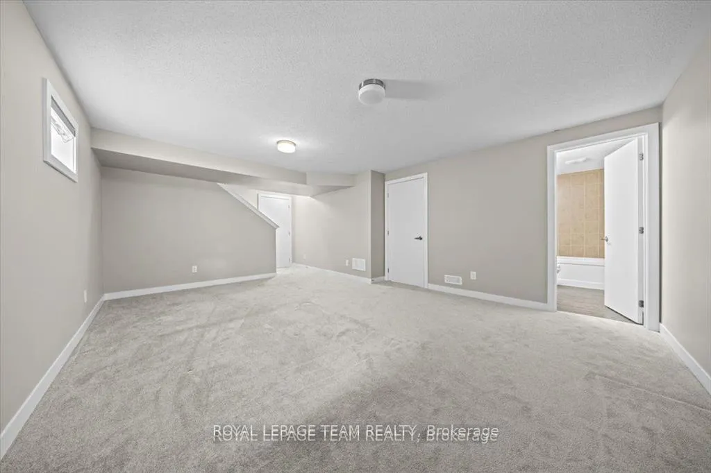 Photo 28 of 426 Epoch Street, Ottawa, Barrhaven - Half Moon Bay — HOMEH