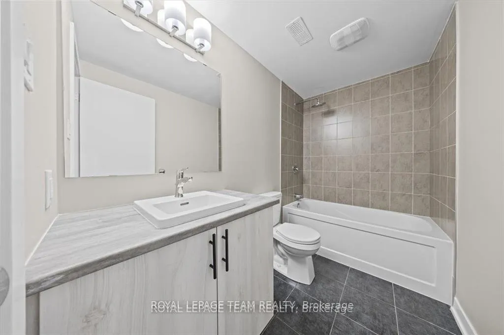 Photo 29 of 426 Epoch Street, Ottawa, Barrhaven - Half Moon Bay — HOMEH