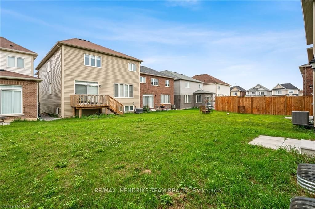 Photo 9 of 69 Esther Crescent, Thorold, Hurricane/Merrittville — HOMEH
