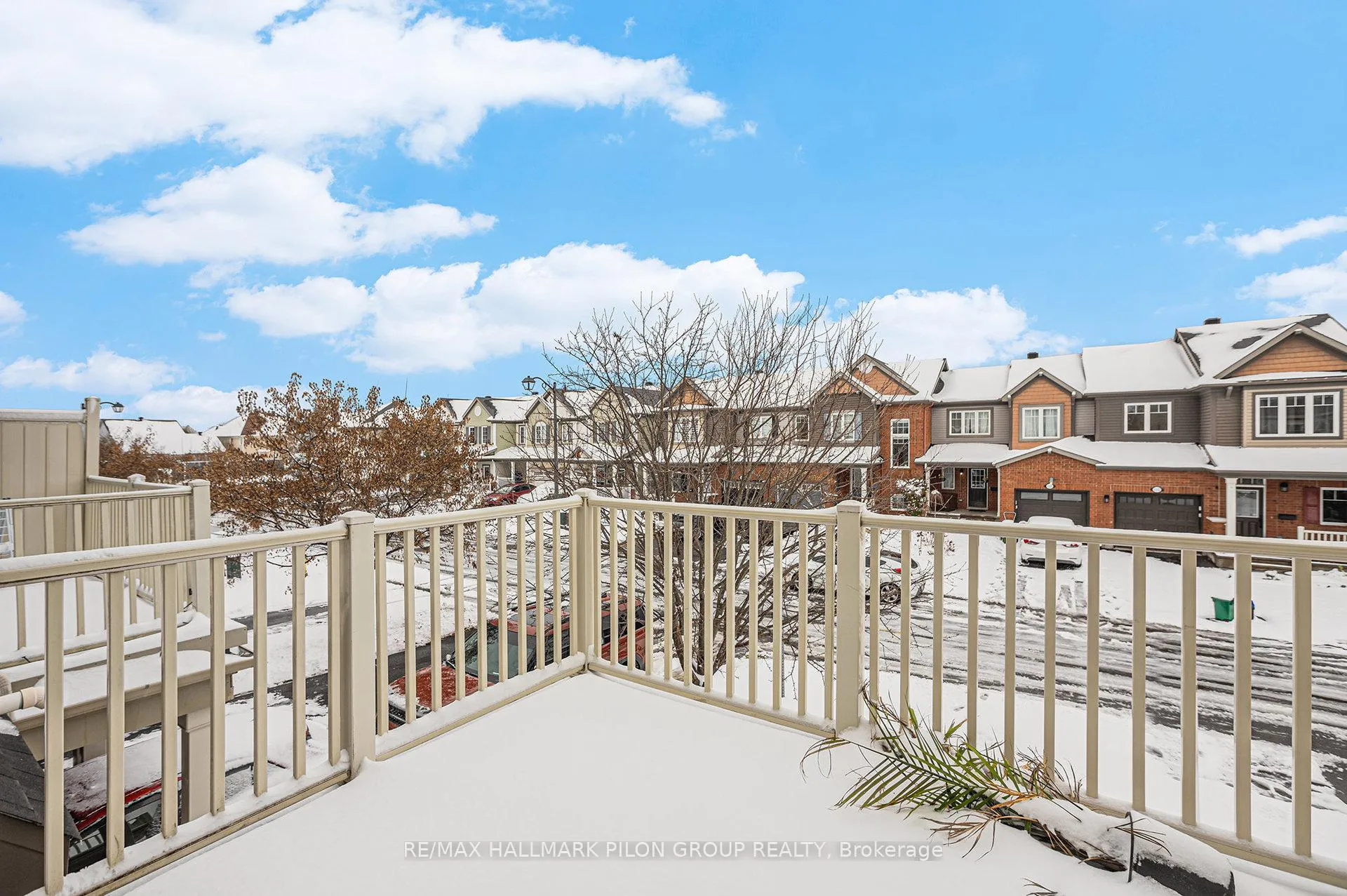 Photo 13 of 116 Sunshine Crescent, Ottawa, Notting Hill/Summerside — HOMEH