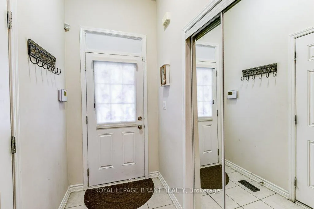 Photo 3 of 35 Dredge Court, Milton, Willmott — HOMEH