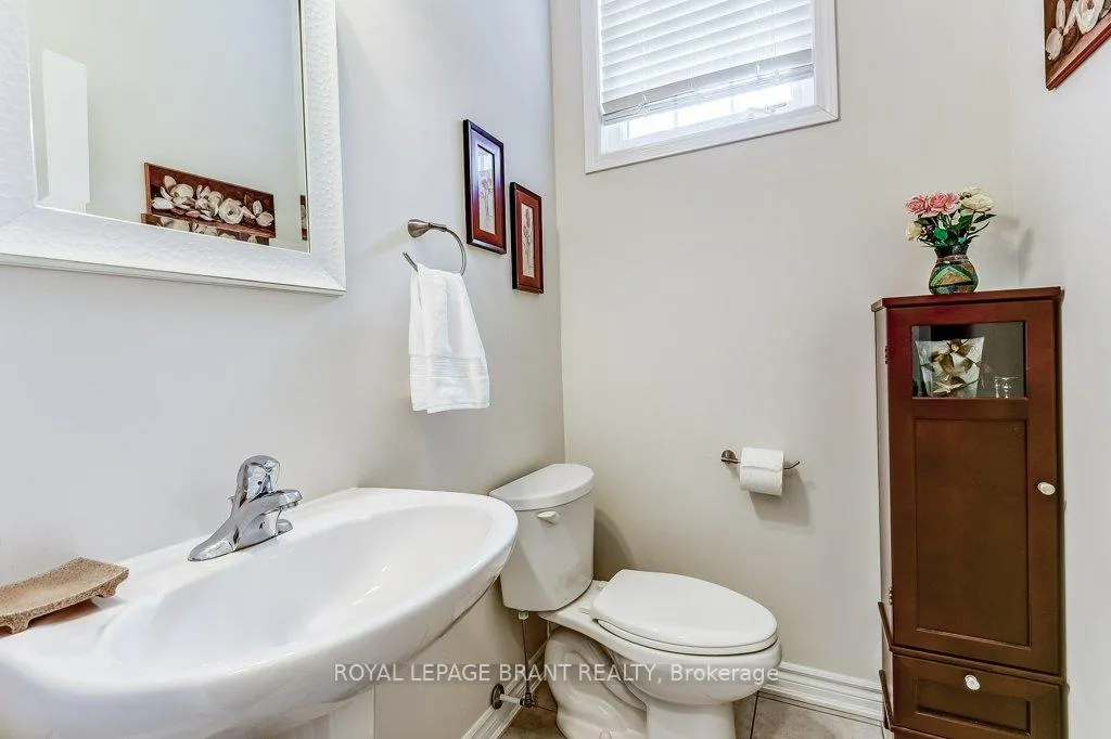 Photo 5 of 35 Dredge Court, Milton, Willmott — HOMEH