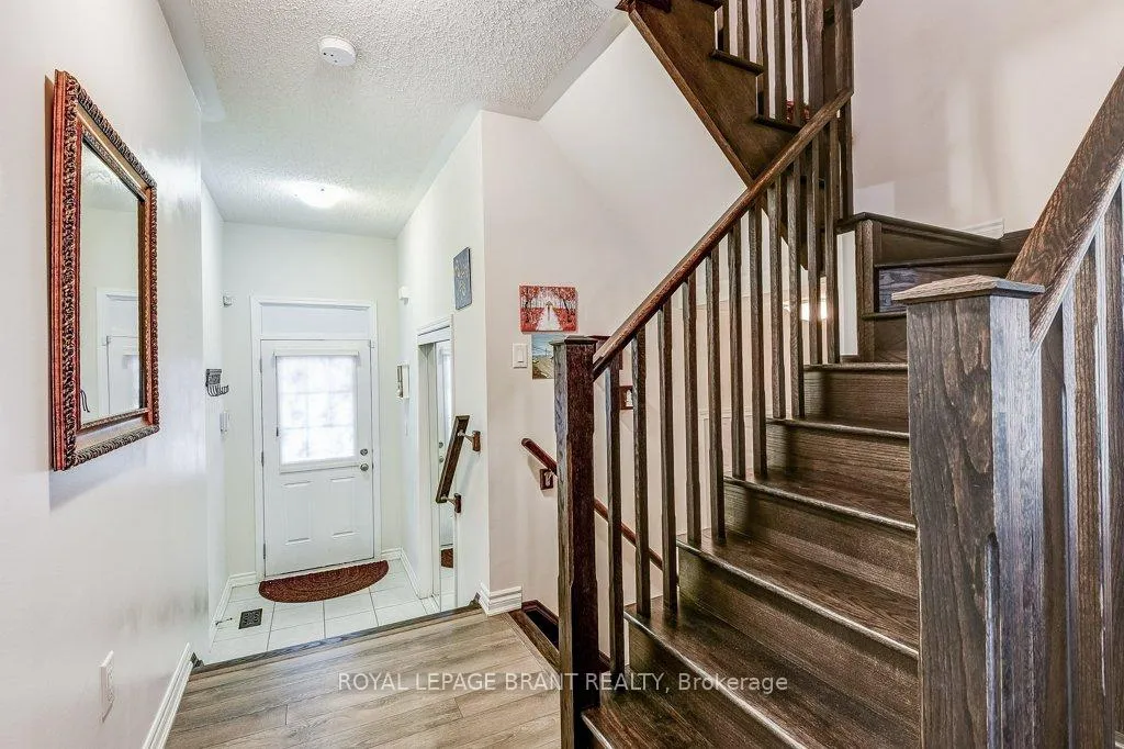 Photo 6 of 35 Dredge Court, Milton, Willmott — HOMEH