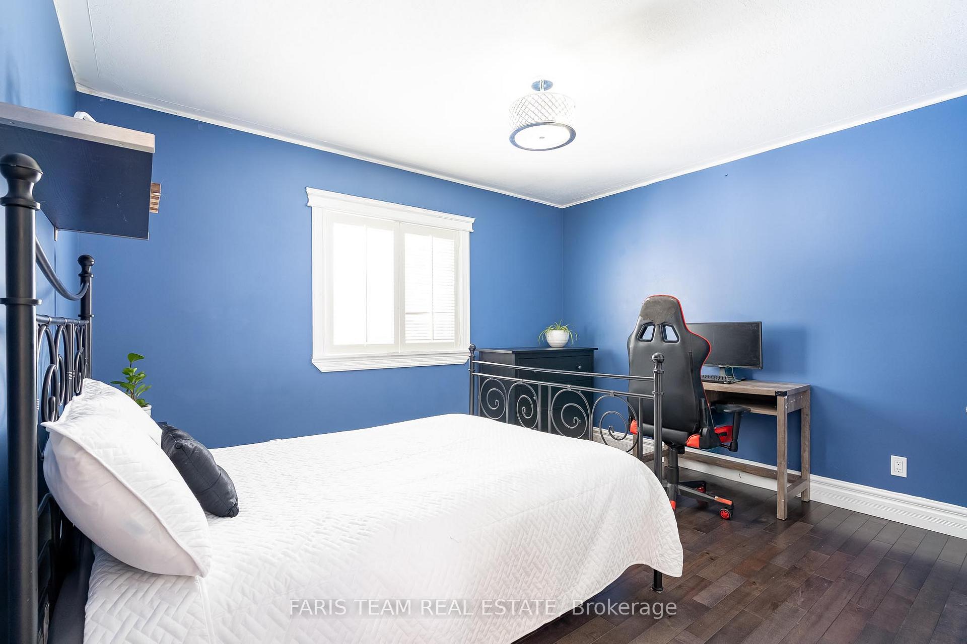 Photo 17 of 127 Goldfinch Crescent, Tiny, Rural Tiny — HOMEH